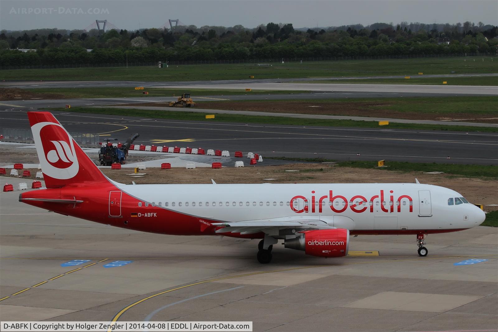 D-ABFK, 2010 Airbus A320-214 C/N 4433, On taxi to runway.....