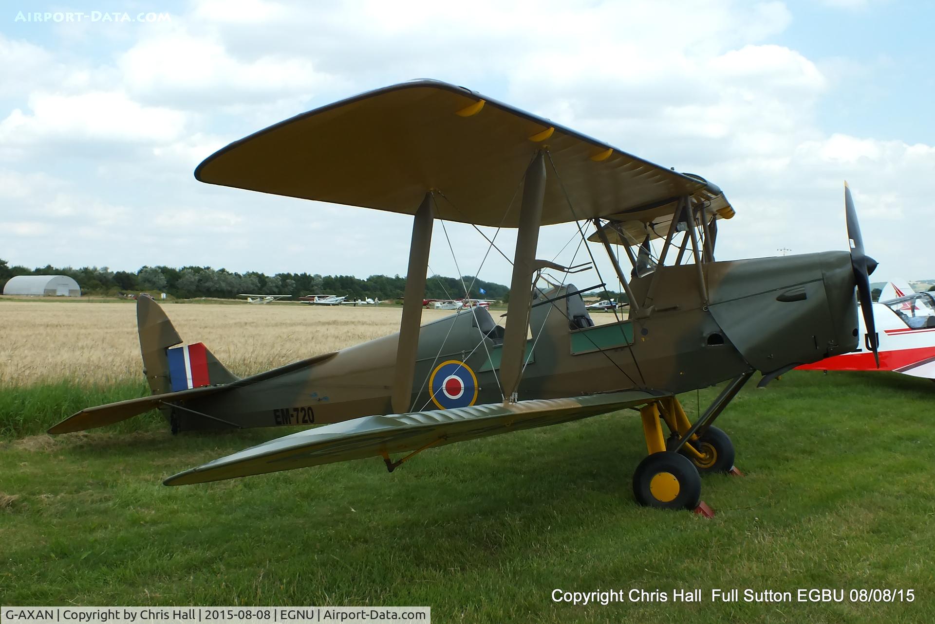 G-AXAN, 1943 De Havilland DH-82A Tiger Moth II C/N 85951, at the Vale of York LAA strut flyin, Full Sutton