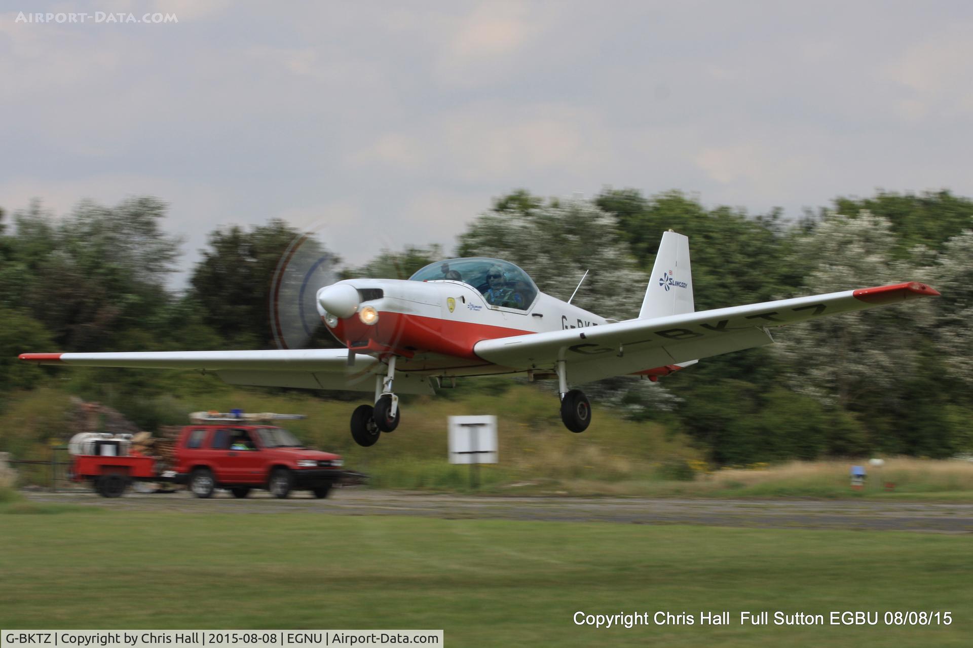 G-BKTZ, 1983 Slingsby T-67M Firefly C/N 2004, at the Vale of York LAA strut flyin, Full Sutton