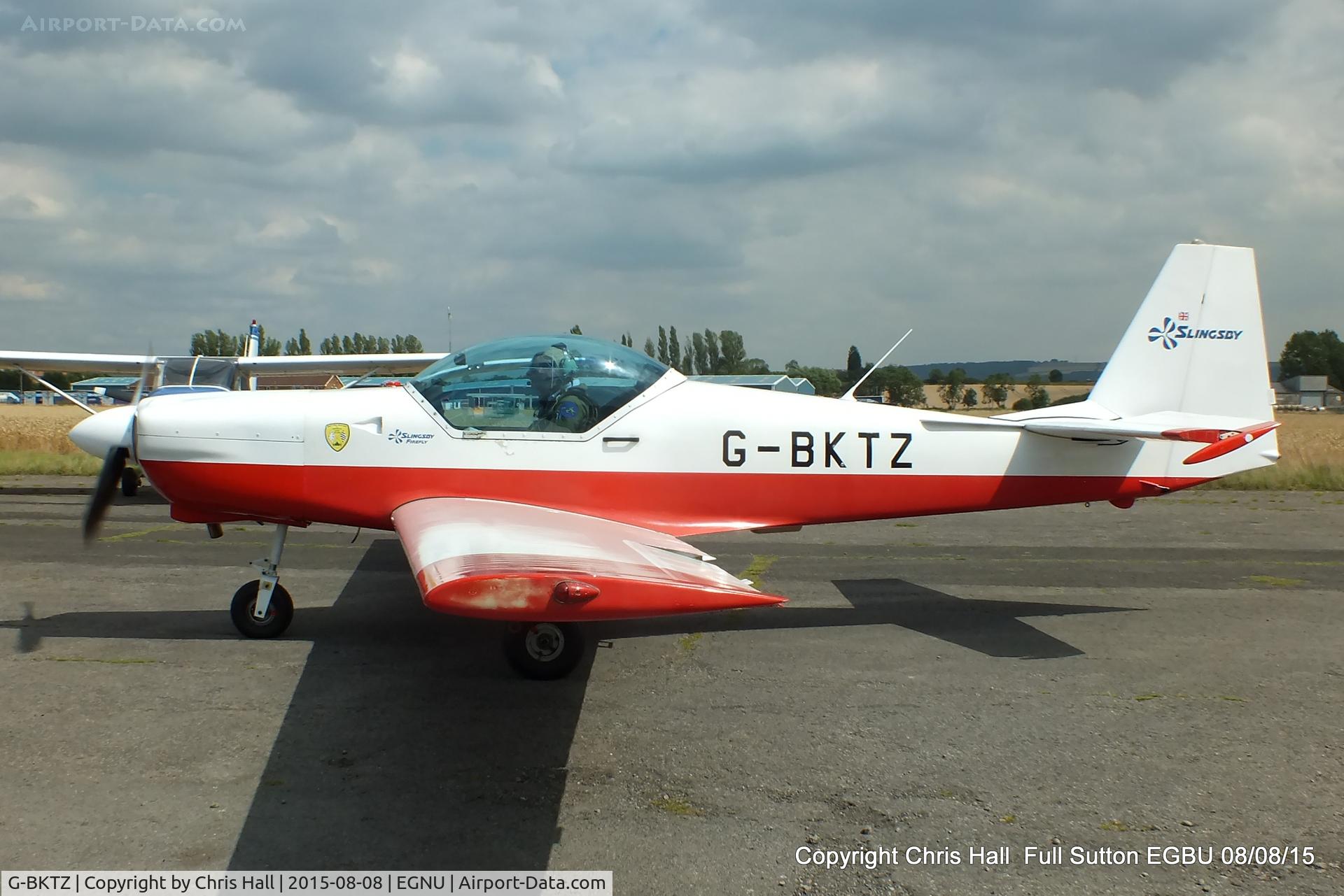 G-BKTZ, 1983 Slingsby T-67M Firefly C/N 2004, at the Vale of York LAA strut flyin, Full Sutton