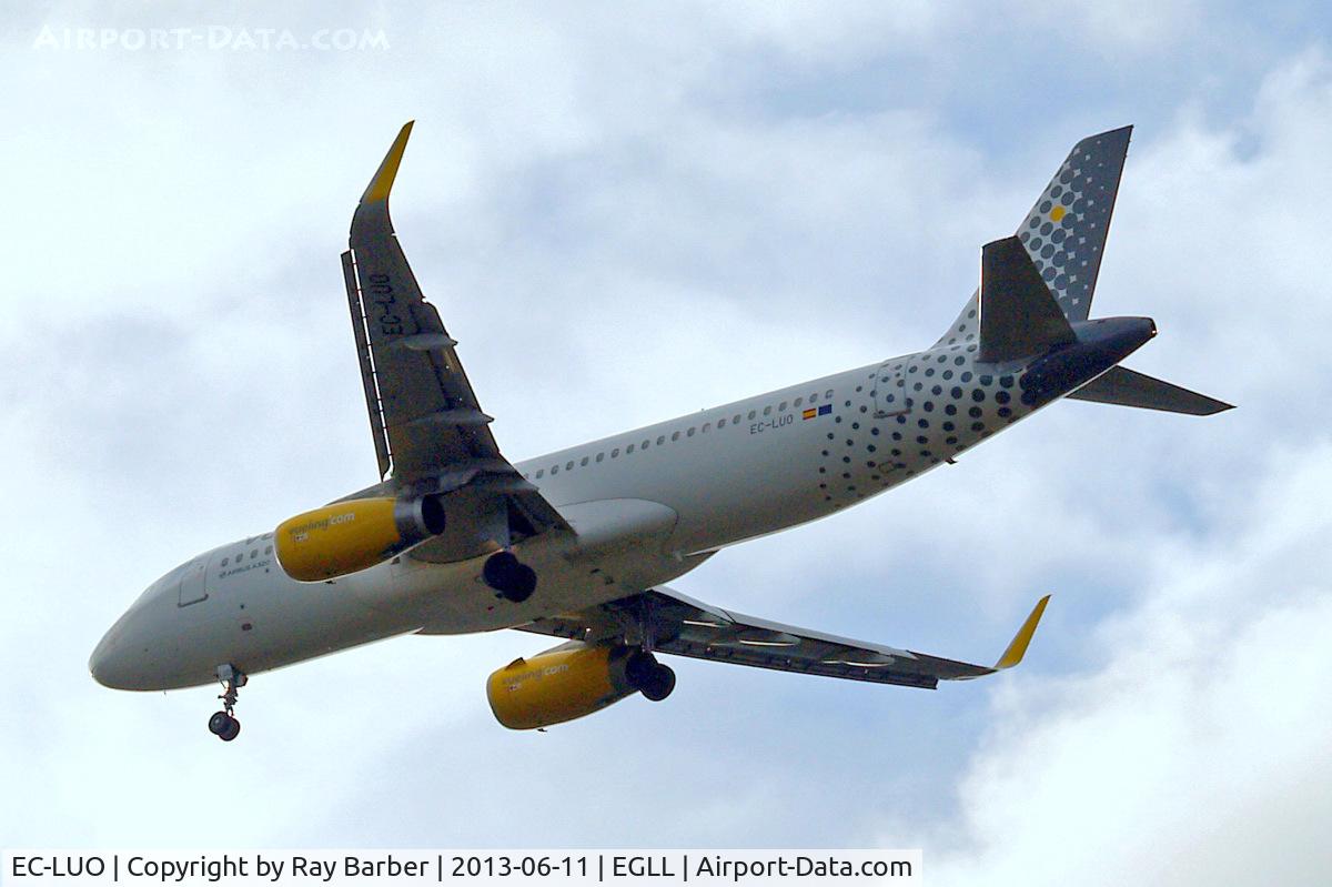 EC-LUO, 2013 Airbus A320-232 C/N 5530, Airbus A320-214(SL) [5530] (Vueling Airlines) Home~G 11/06/2013. On approach 27R.