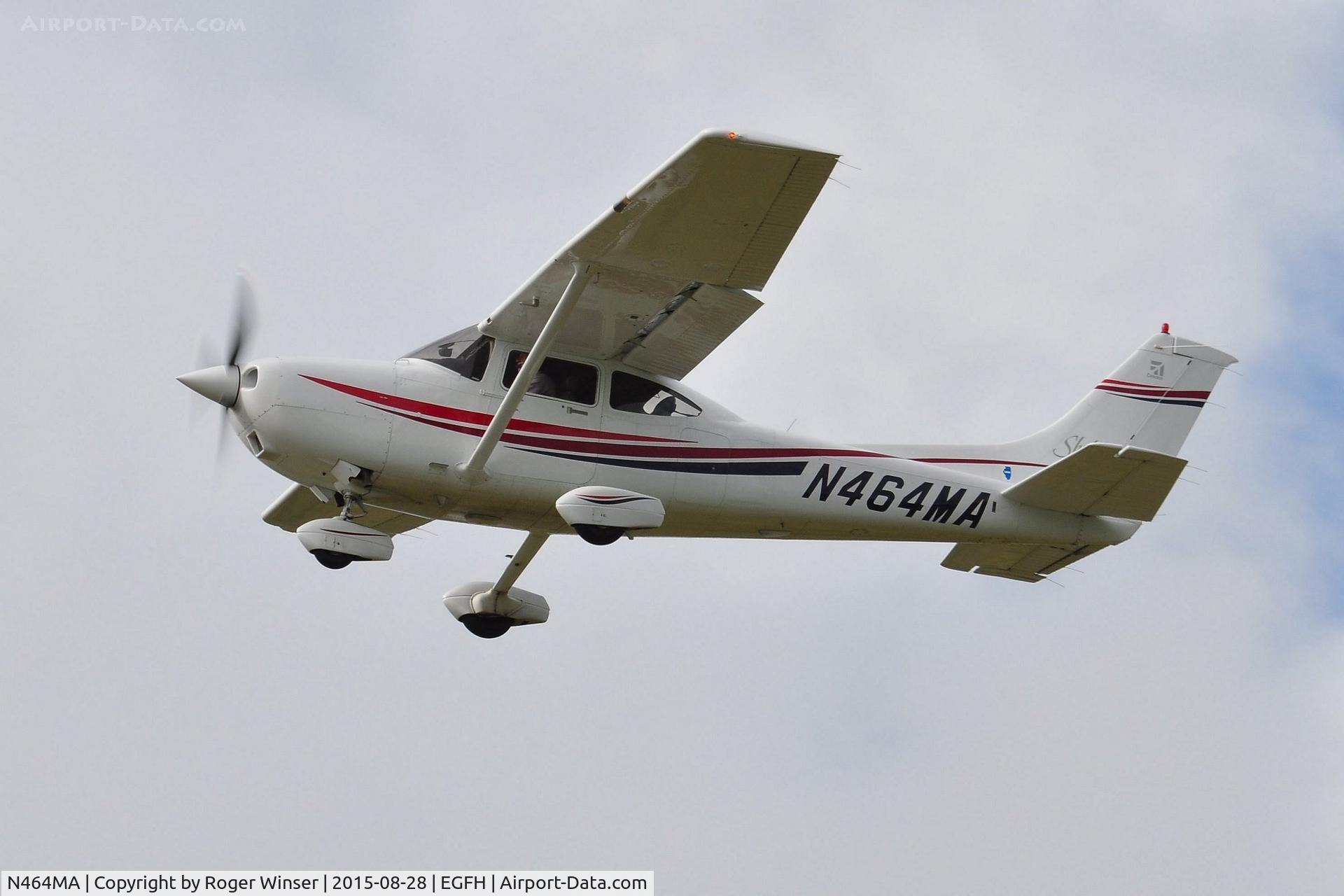 N464MA, 2000 Cessna 182S Skylane C/N 18280822, Visiting Cessna Skylane.