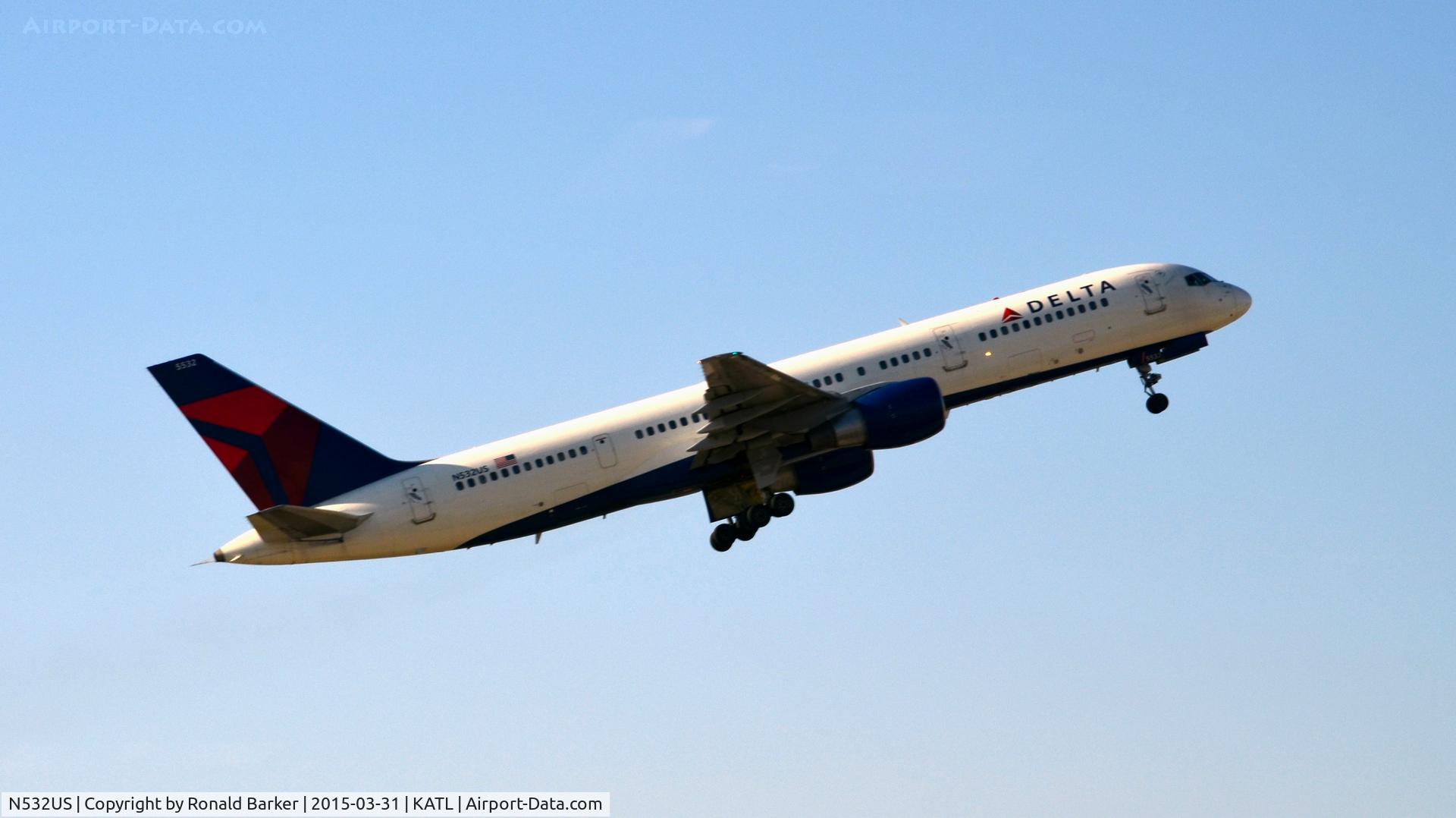 N532US, 1988 Boeing 757-251 C/N 24263, Takeoff Atlanta