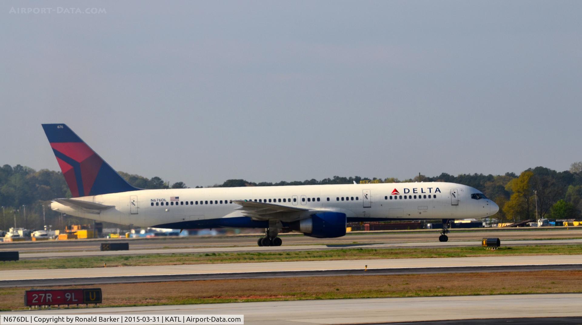 N676DL, 1992 Boeing 757-232 C/N 25981, Landing Atlanta