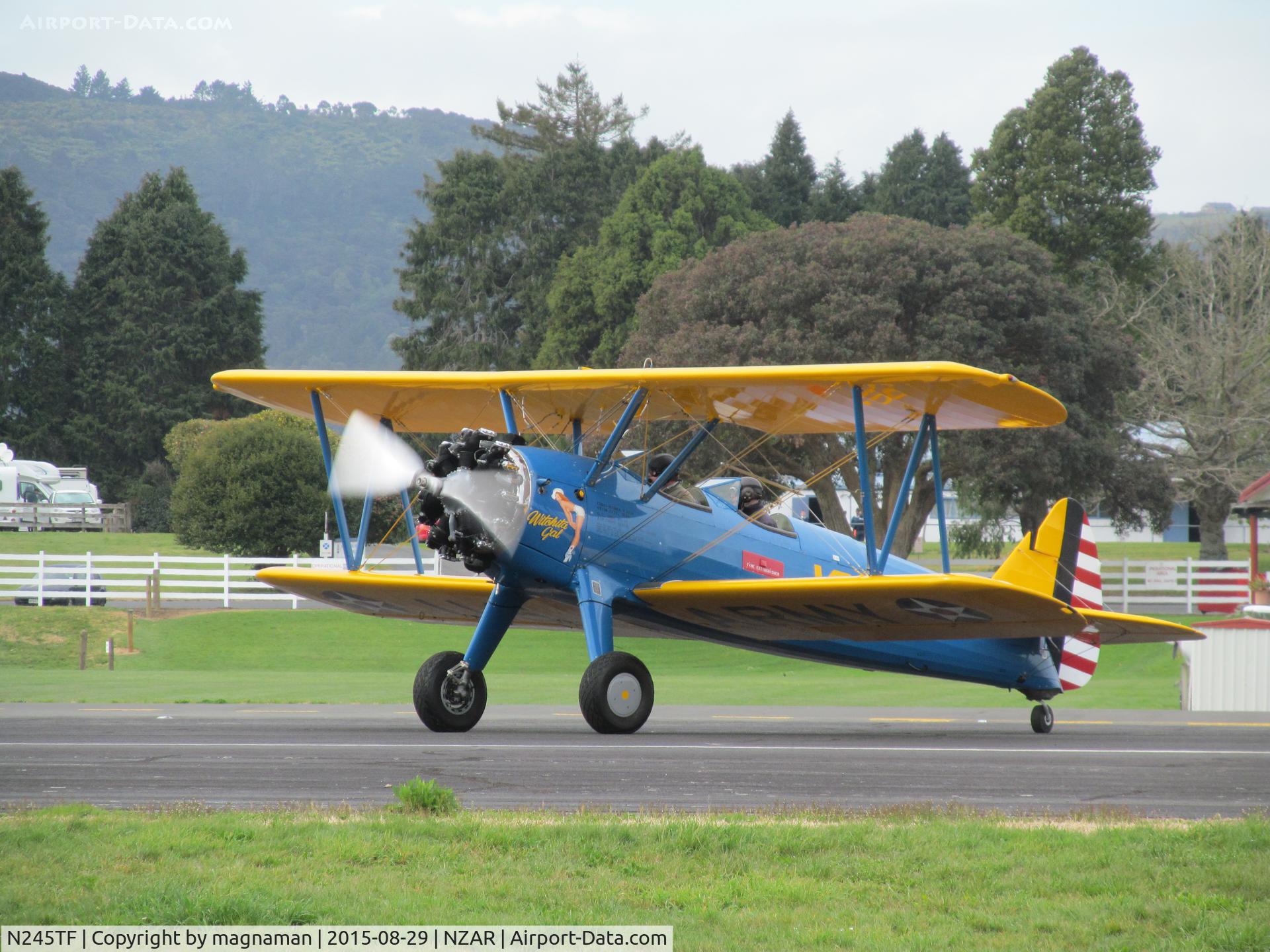 N245TF, 1942 Boeing PT-17 Kaydet (A75N1) C/N 75-4245, lining up