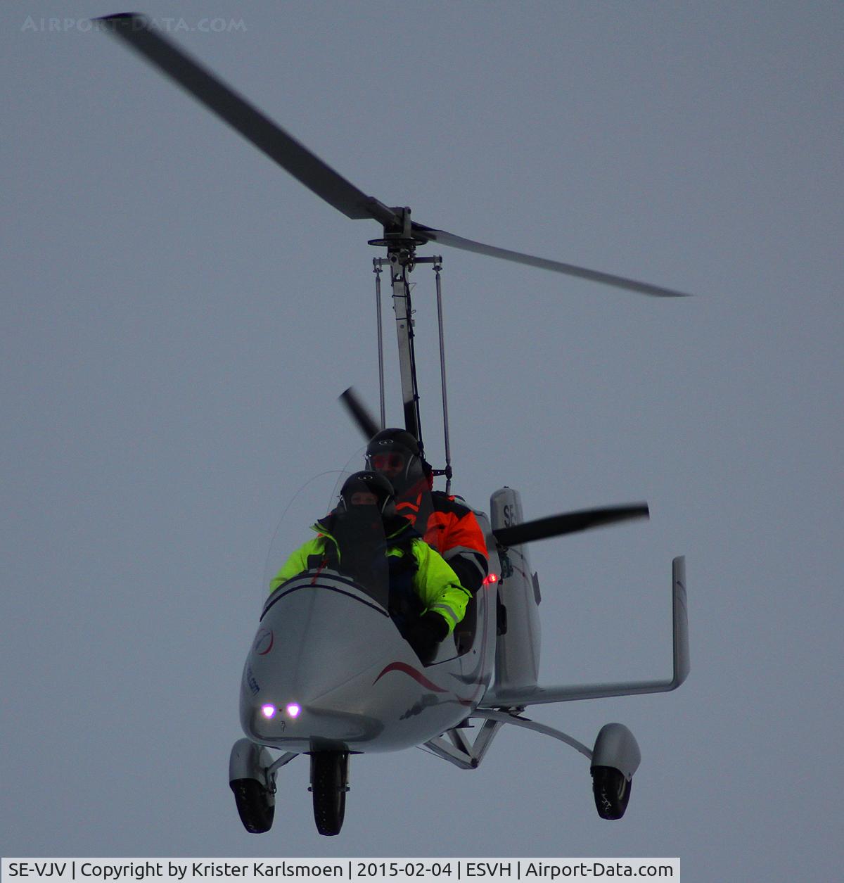 SE-VJV, 2008 AutoGyro MTOsport C/N SE08S04, Nice MTO. It did crashed on 2015-08-29 at Hällefors ESVH. Luckily no fatalities.
