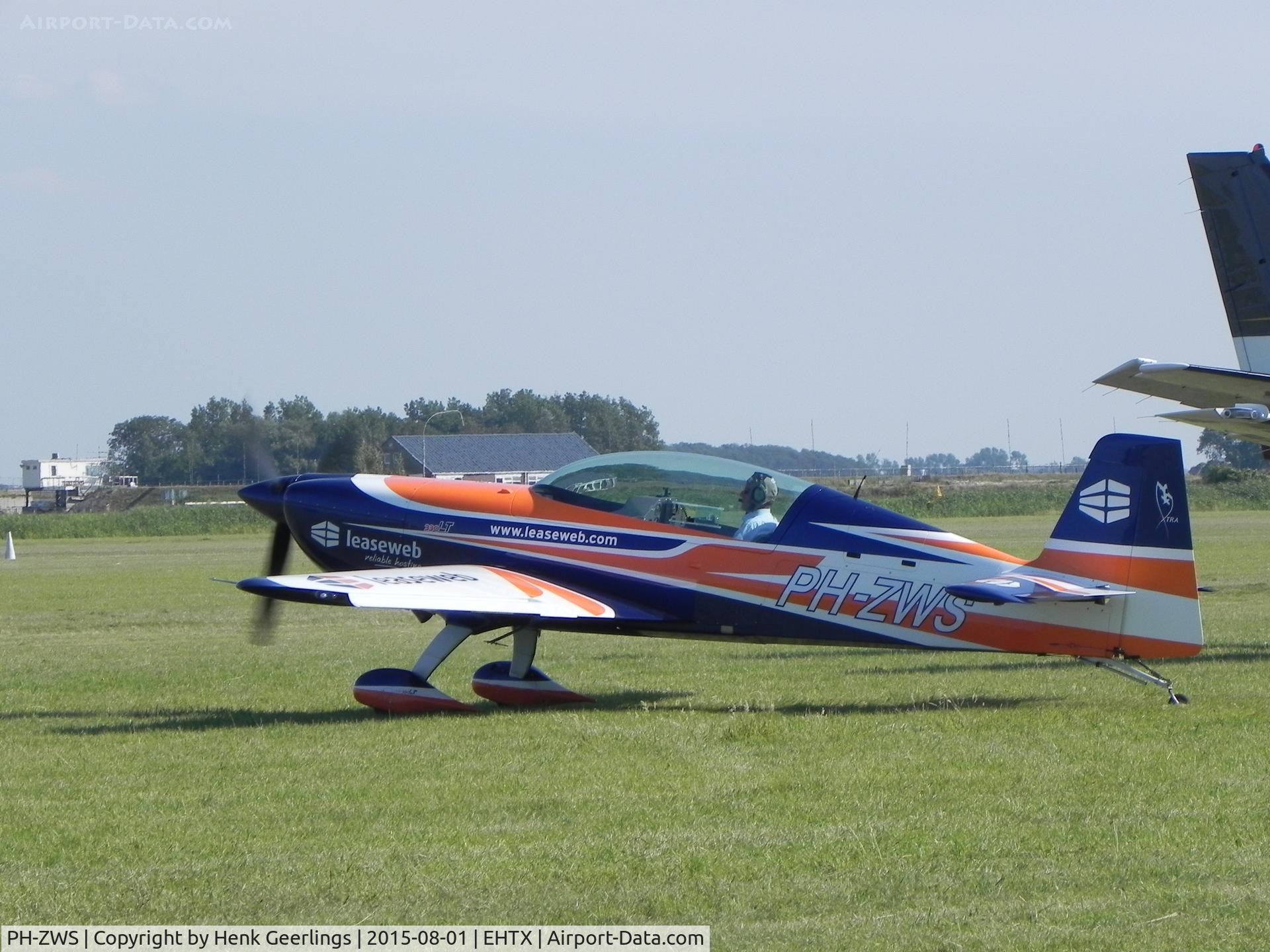PH-ZWS, 2011 Extra EA-300LT C/N LT005, Texel AirShow