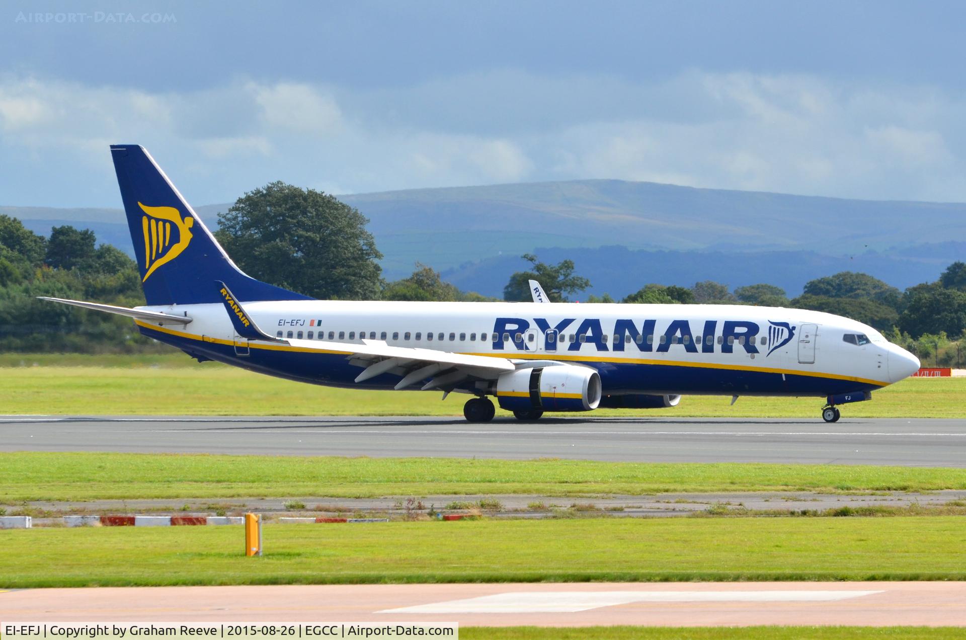 EI-EFJ, 2009 Boeing 737-8AS C/N 37536, Just landed at Manchester.