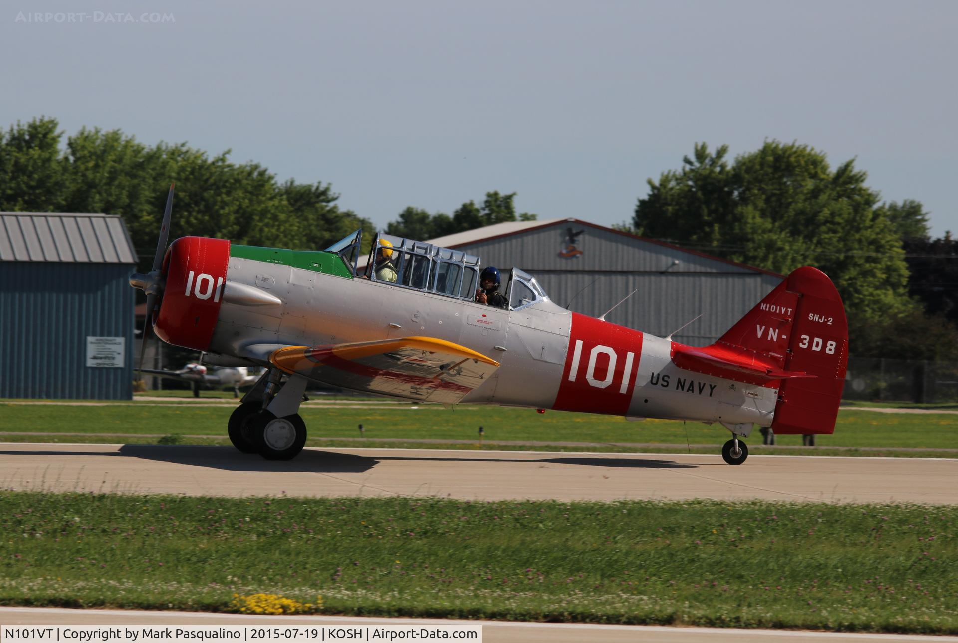 N101VT, 1958 North American AT-6C Texan C/N 88-13384, North American AT-6C