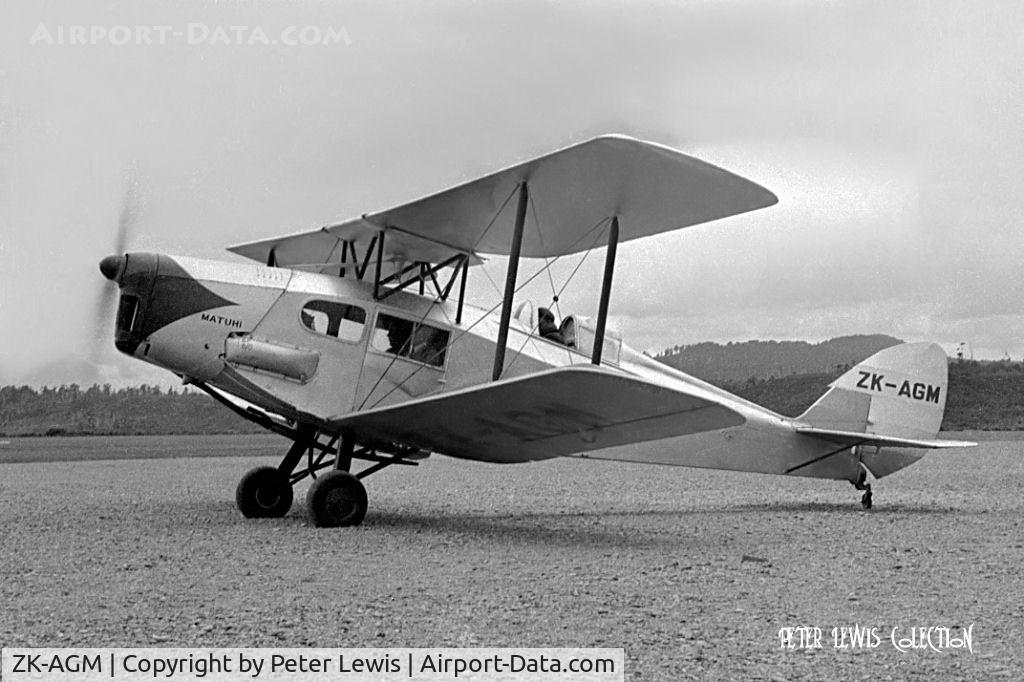 ZK-AGM, 1938 De Havilland DH.83 Fox Moth C/N TS2810, NZ National Airways Corp., Wellington