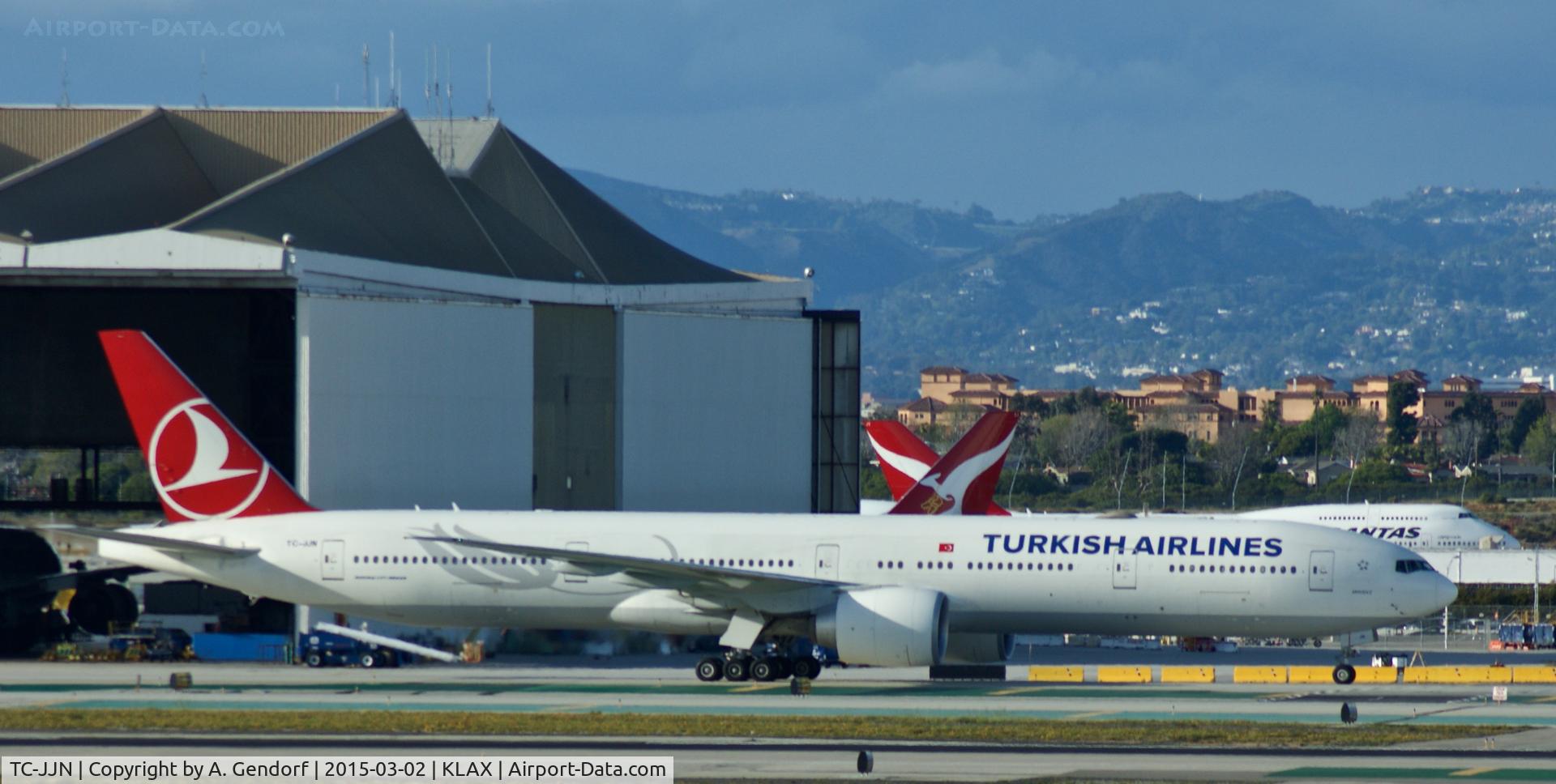 TC-JJN, 2011 Boeing 777-3F2/ER C/N 40795, Turkish Airlines, is here taxiing to the gate at Los Angeles Int'l(KLAX)