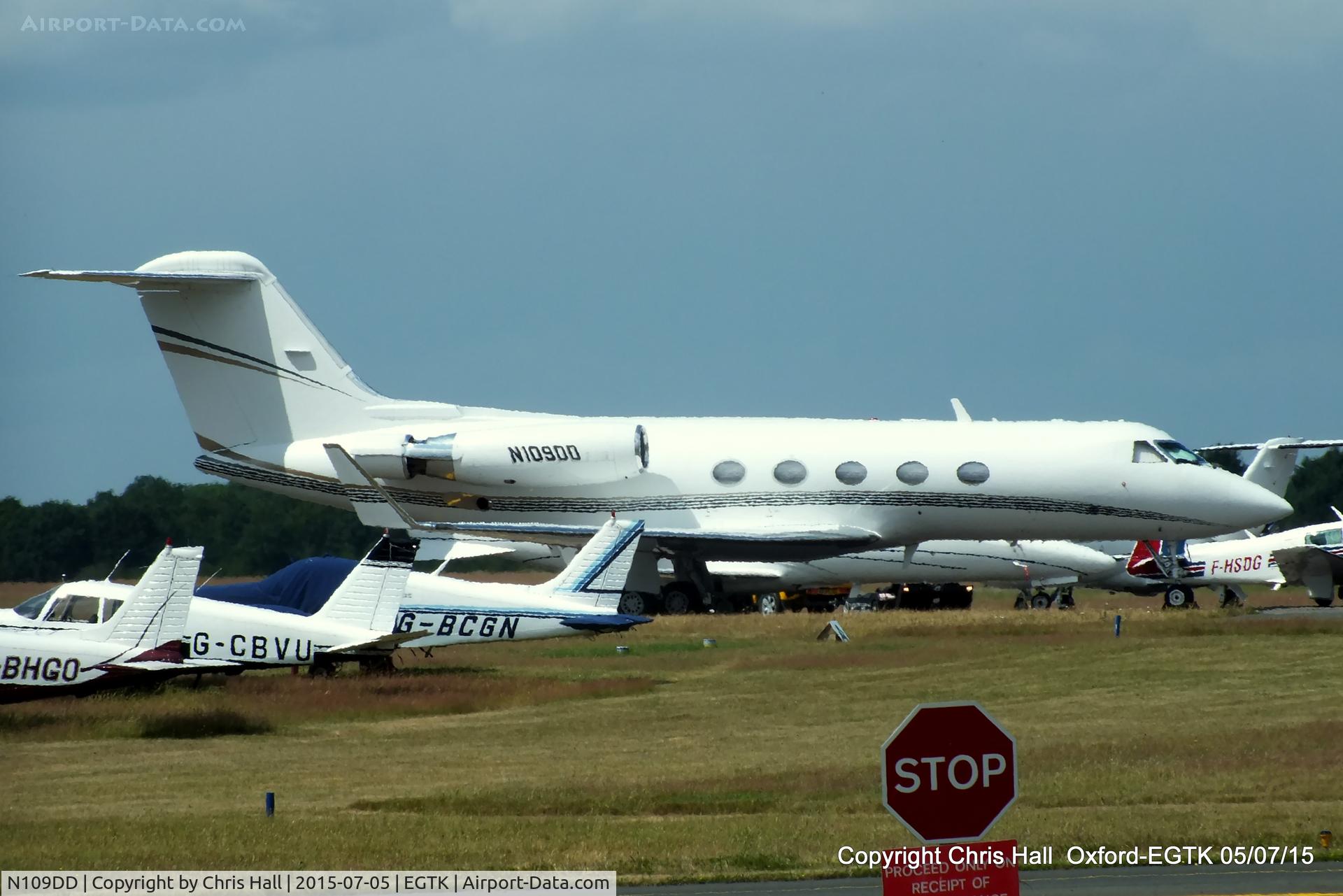 N109DD, 1984 Gulfstream Aerospace G-1159A Gulfstream III C/N 415, Universal Jet Aviation
