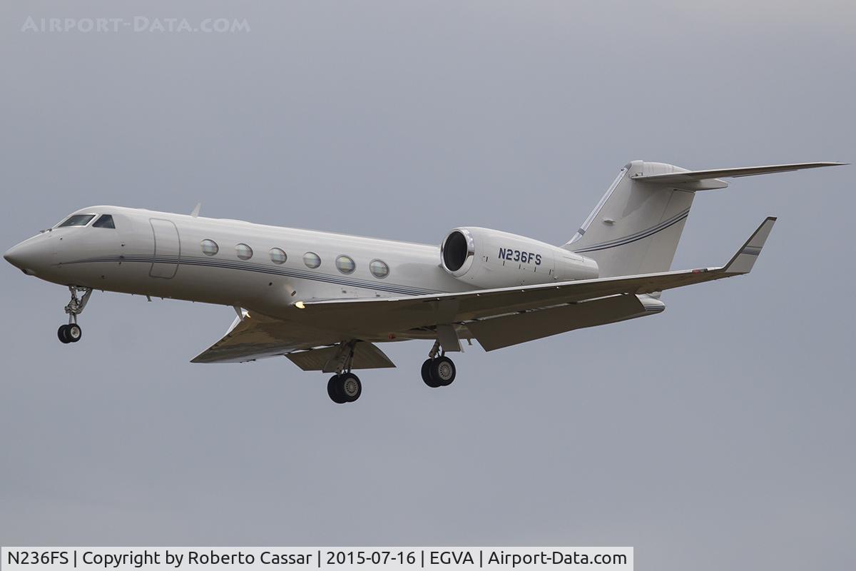 N236FS, 2011 Gulfstream Aerospace GIV-X (G450) C/N 4236, Fairford