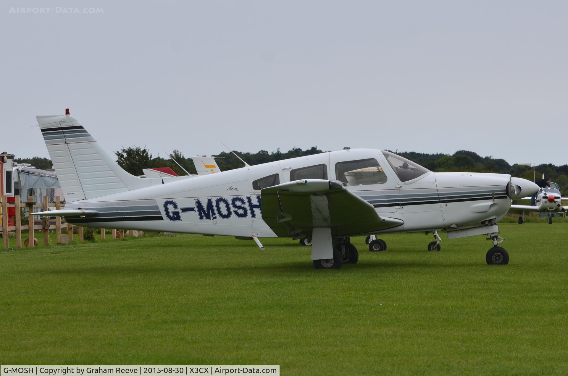 G-MOSH, 1989 Piper PA-28R-201 Cherokee Arrow III C/N 2837043, Parked at Northrepps.
