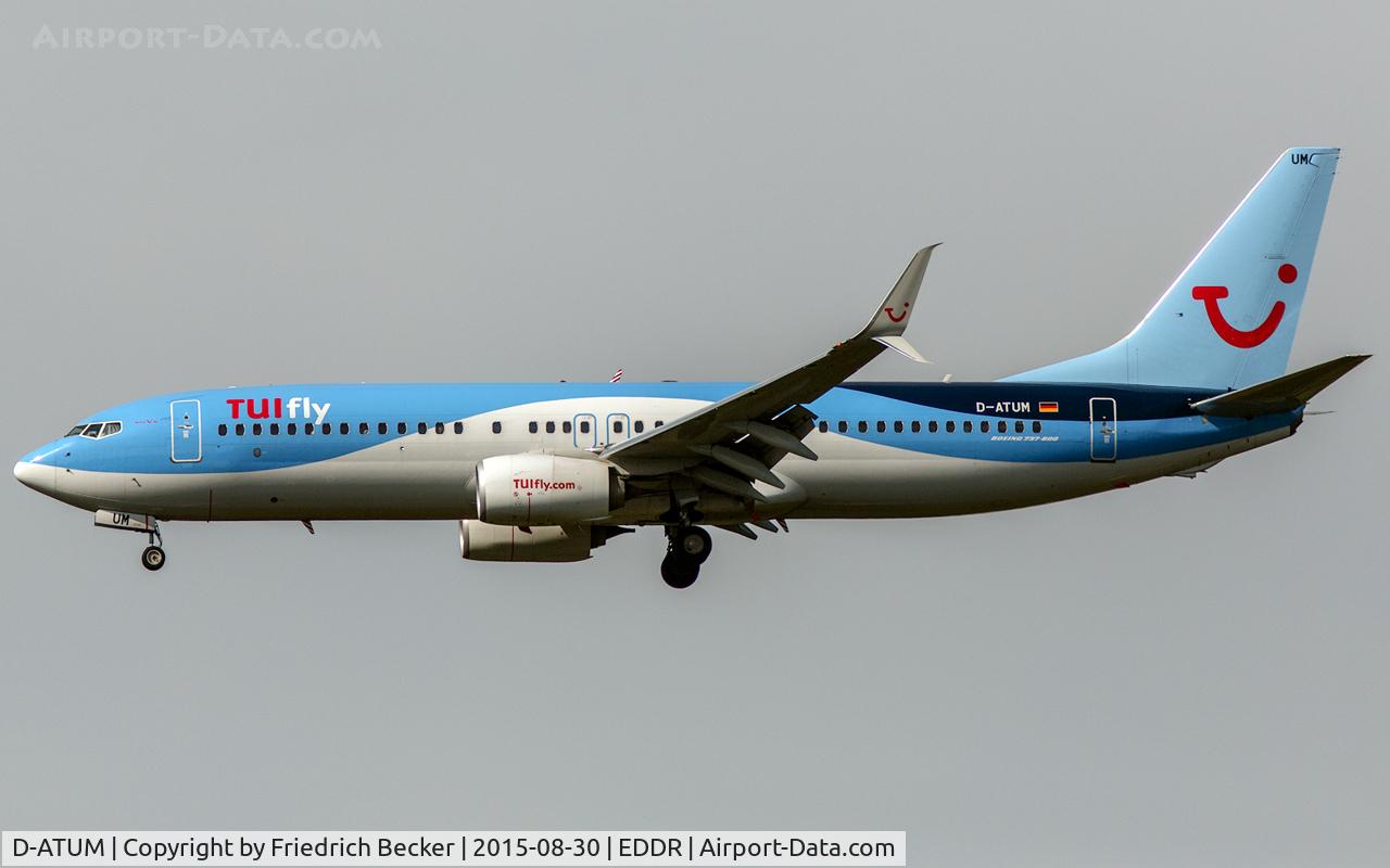 D-ATUM, 2014 Boeing 737-8K5 C/N 37240, on final RW27