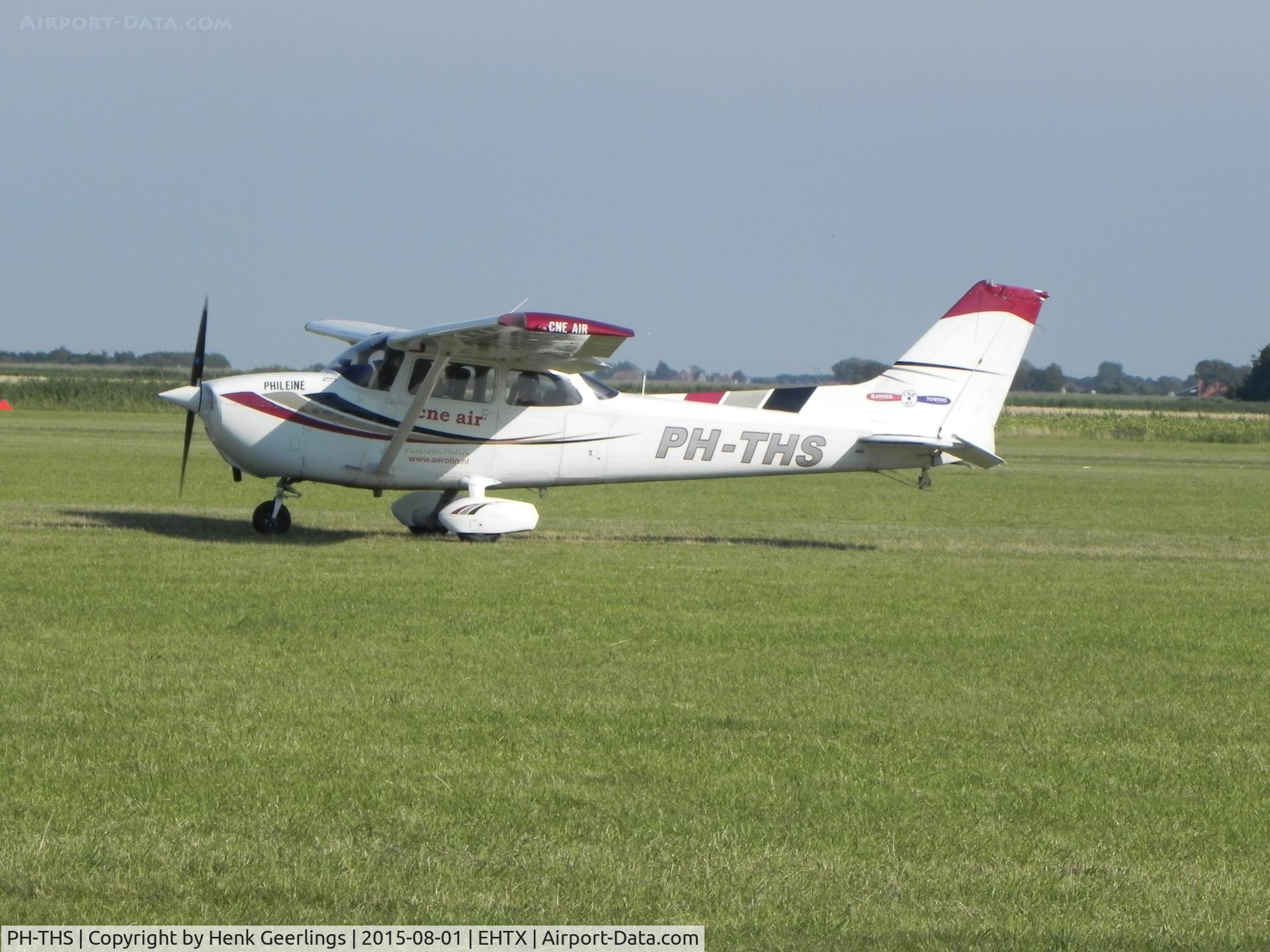 PH-THS, 1979 Cessna 172N C/N 17272193, Texel Airshow