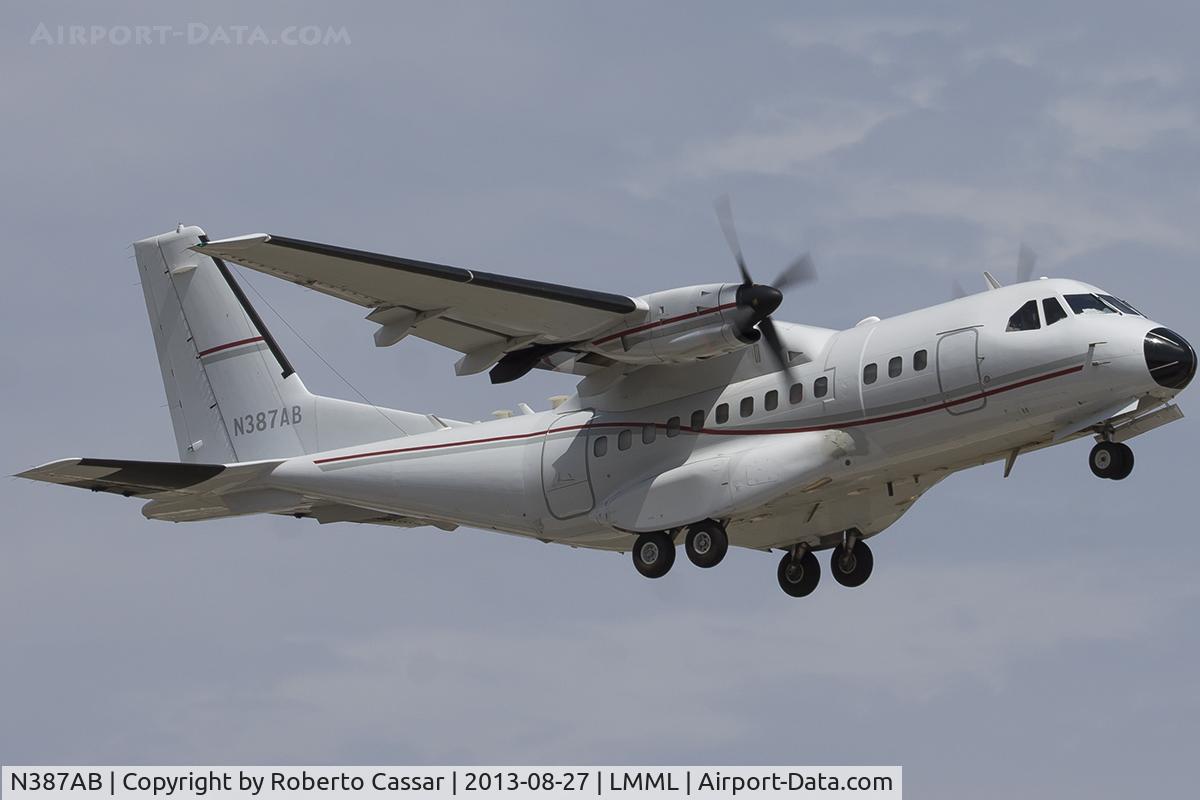 N387AB, CASA CN-235-10 C/N C-143, Runway 13