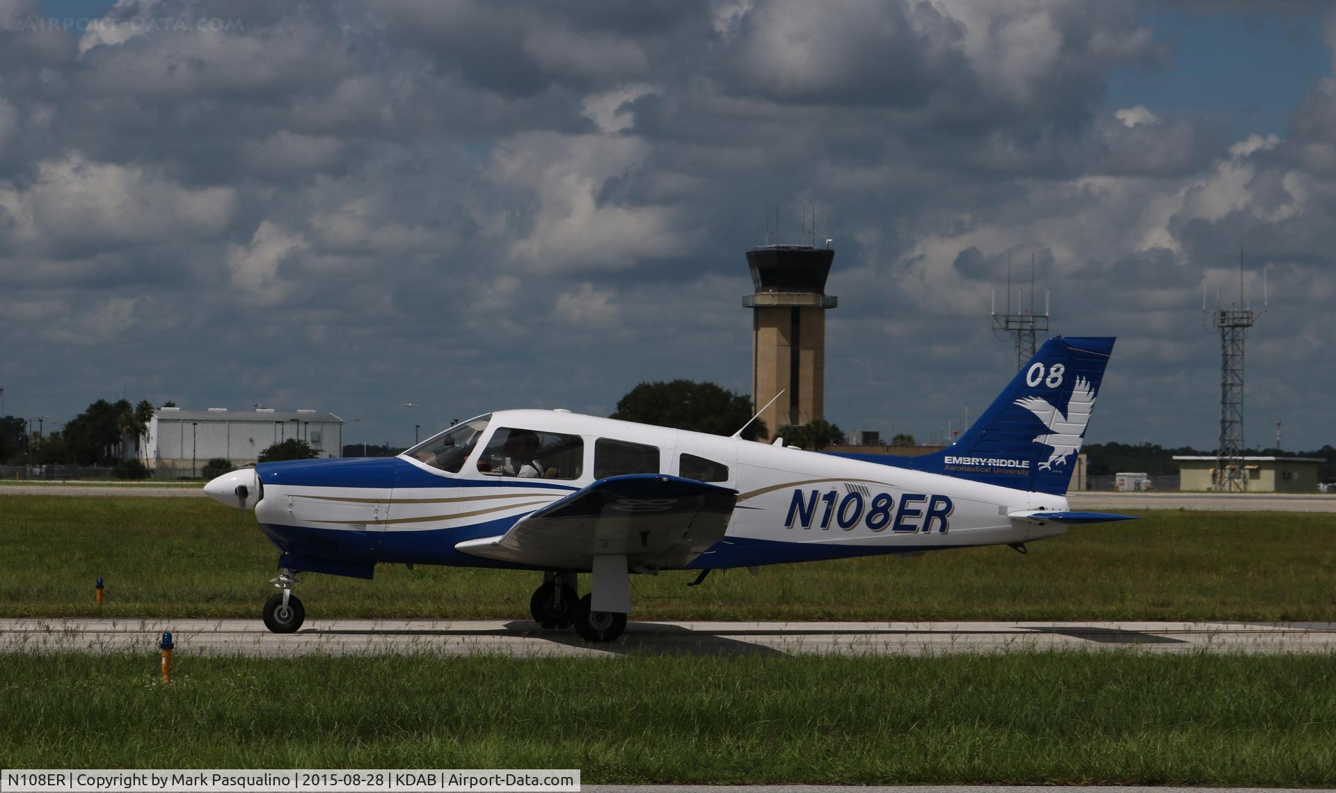 N108ER, 2014 Piper PA-28R-201 Cherokee Arrow III C/N 28144147, Piper PA-28R-201