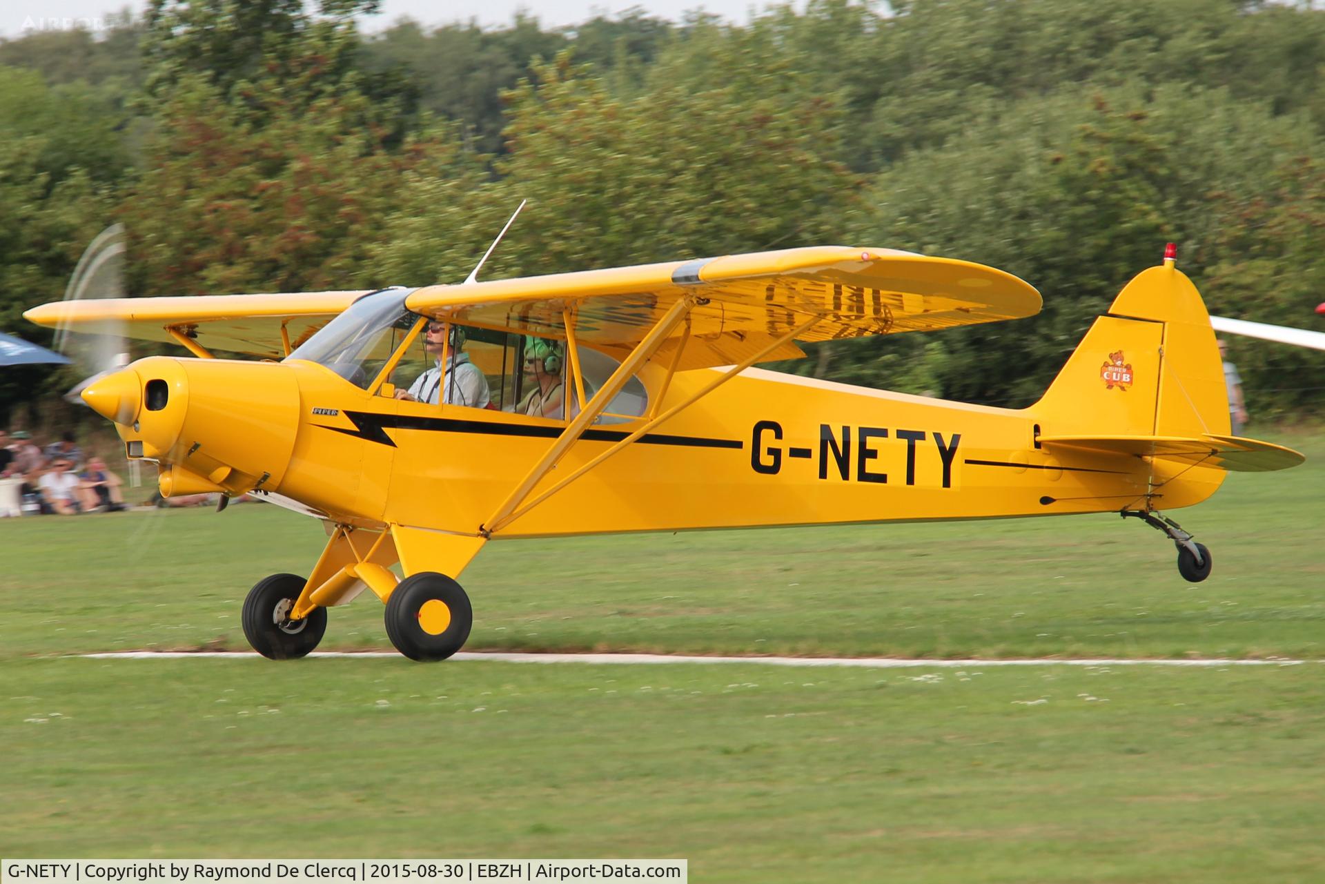 G-NETY, 1994 Piper PA-18-150 Super Cub C/N 1809108, Full throttle, tailwheel up and taking off direction Ursel.