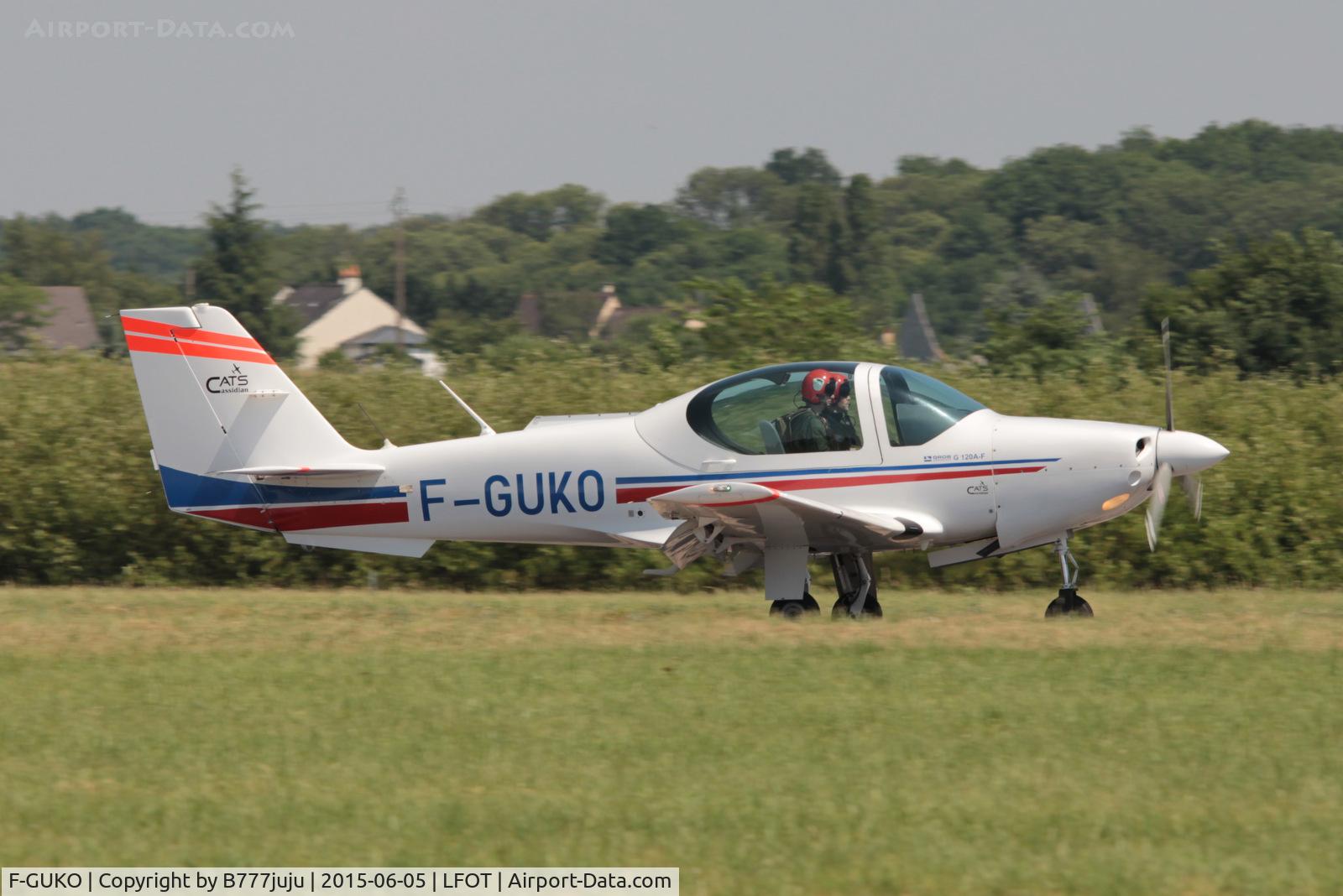 F-GUKO, Grob G-120A-F C/N 85049, at Tours