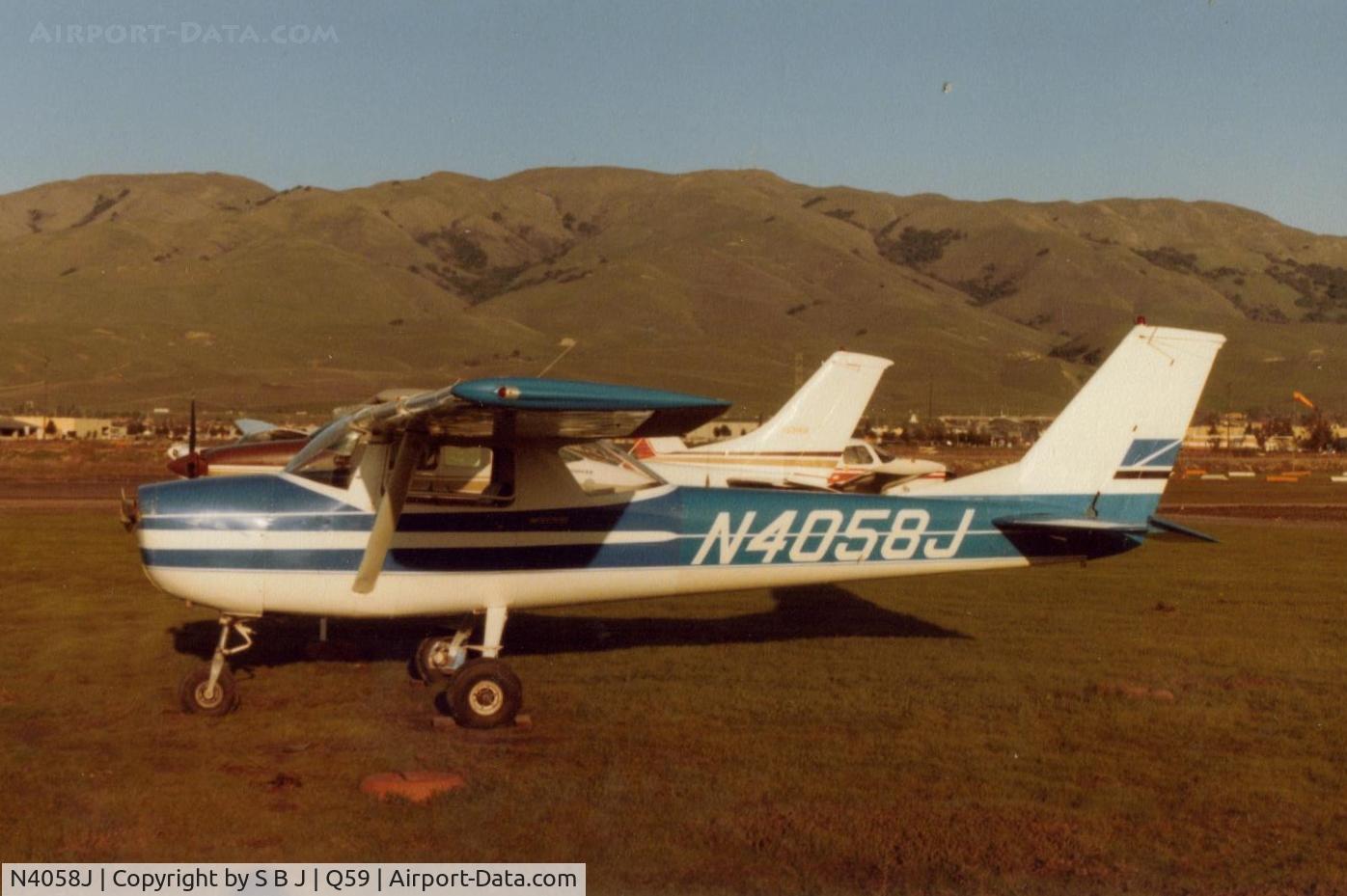 N4058J, 1966 Cessna 150G C/N 15065358, 58J at the now closed Fremont airport.