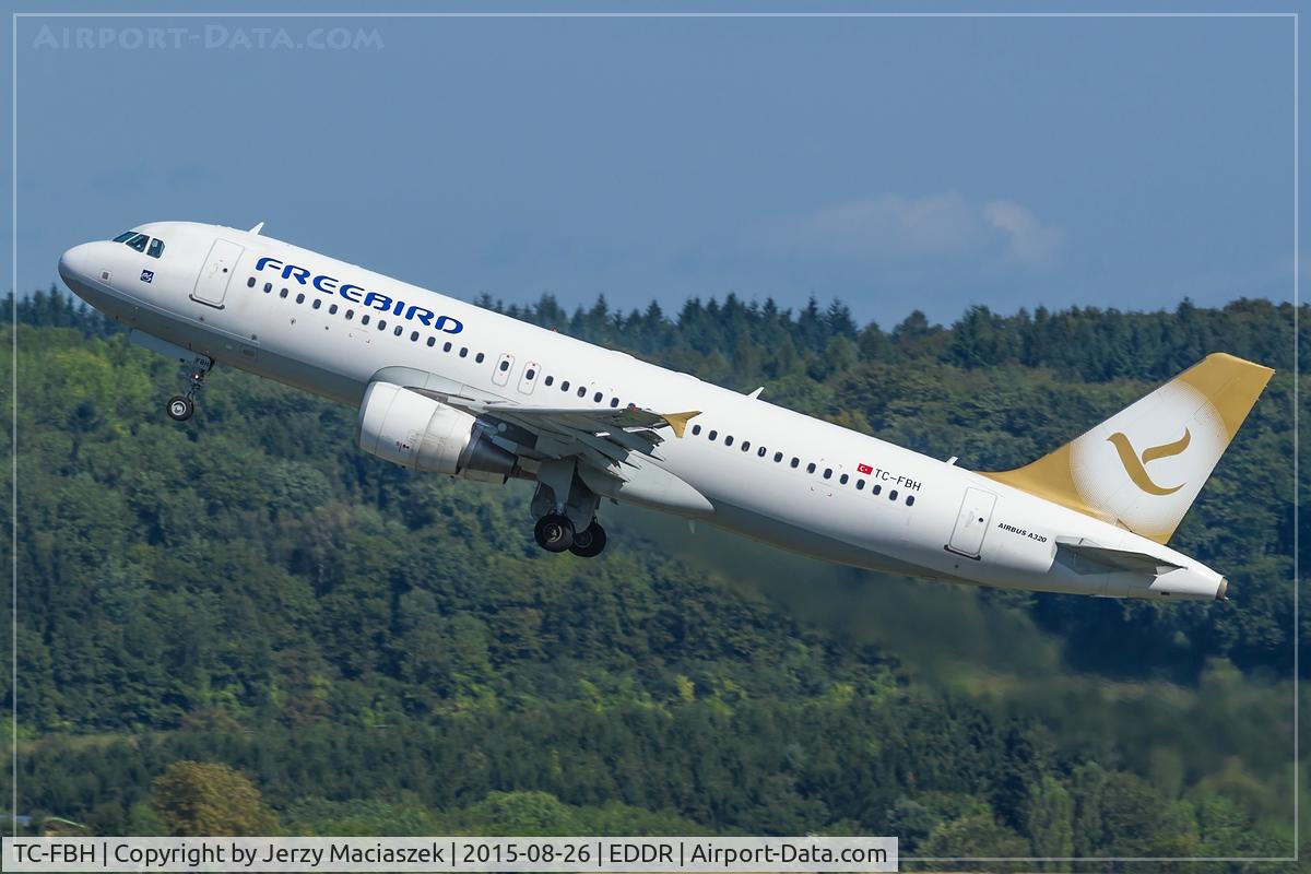 TC-FBH, 2010 Airbus A320-214 C/N 4207, TC-FBH (Gold), 2010 Airbus A320-214