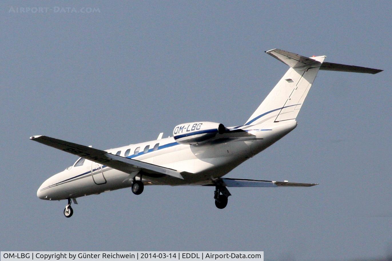 OM-LBG, 2006 Cessna 525B CitationJet CJ3 C/N 525B-0067, flying into Düsseldorf