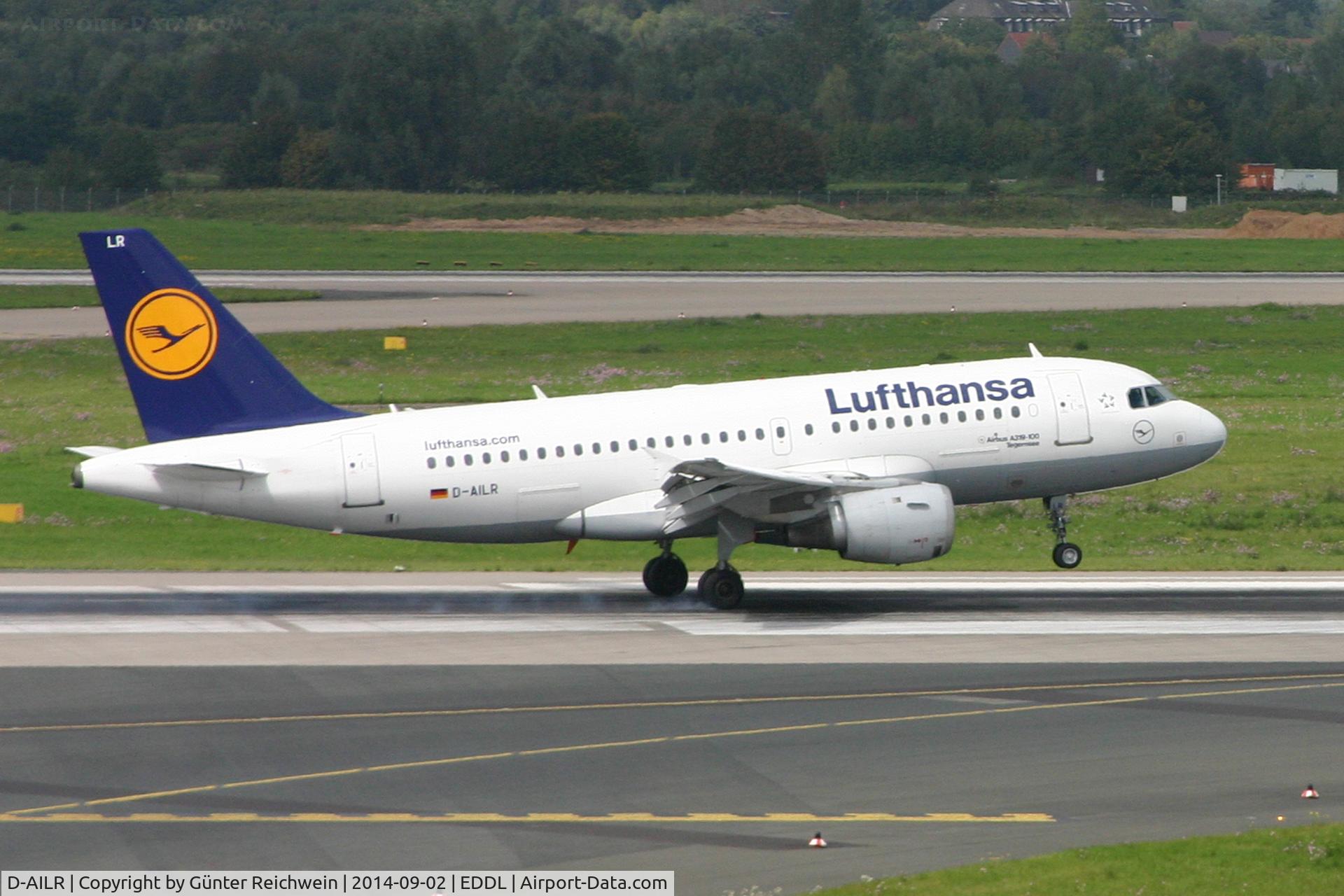 D-AILR, 1997 Airbus A319-114 C/N 723, Departing