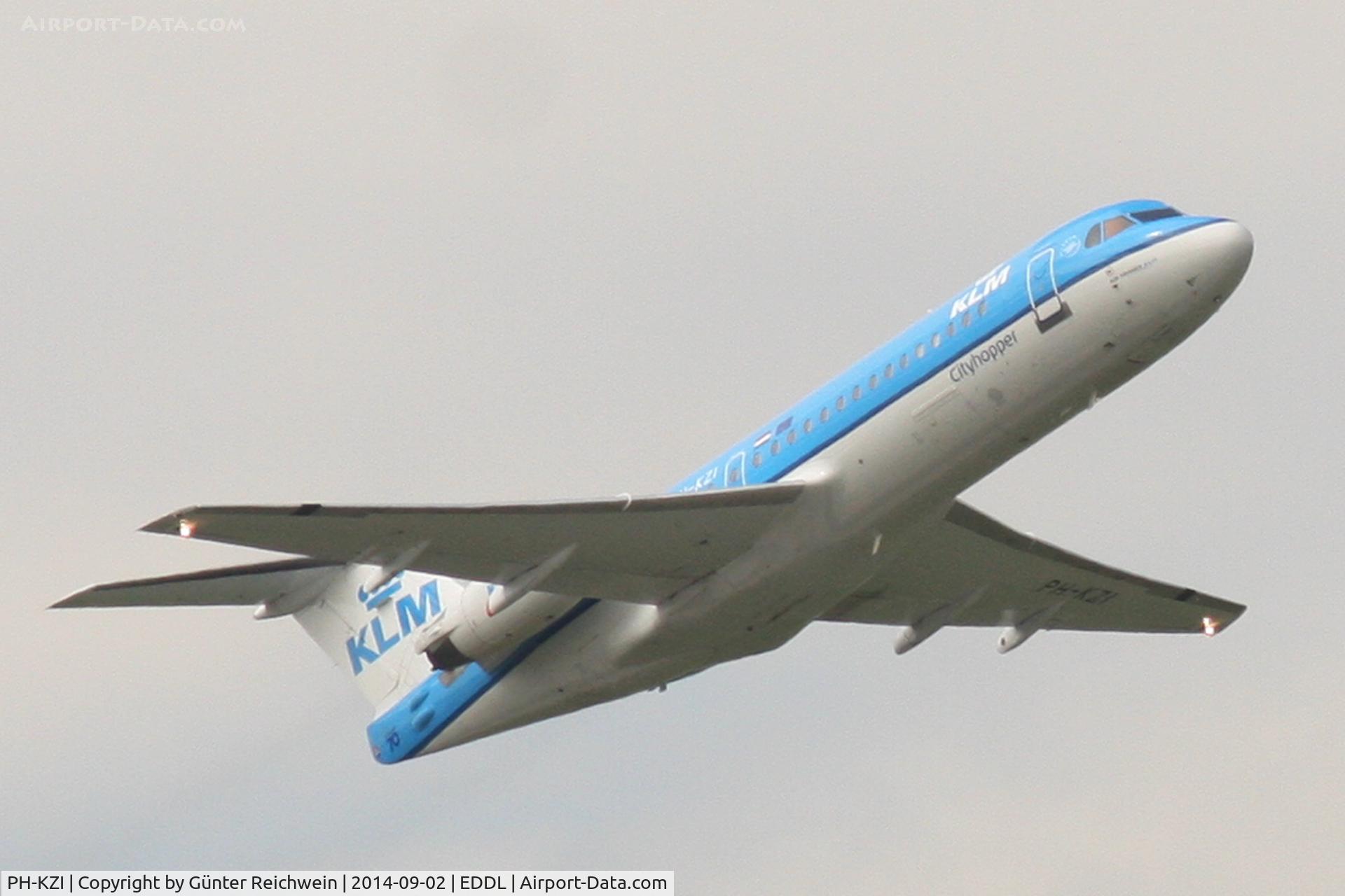 PH-KZI, 1997 Fokker 70 (F-28-0070) C/N 11579, departimg