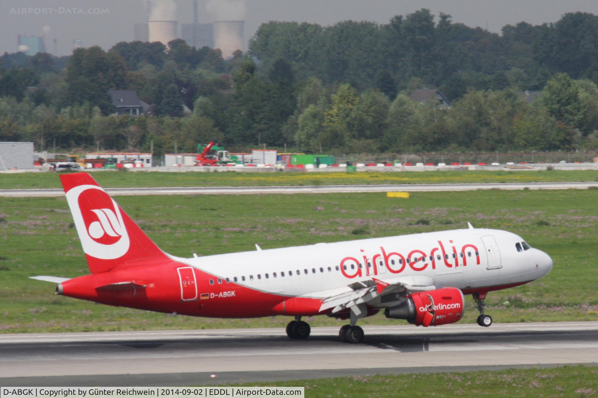 D-ABGK, 2008 Airbus A319-112 C/N 3447, arriving