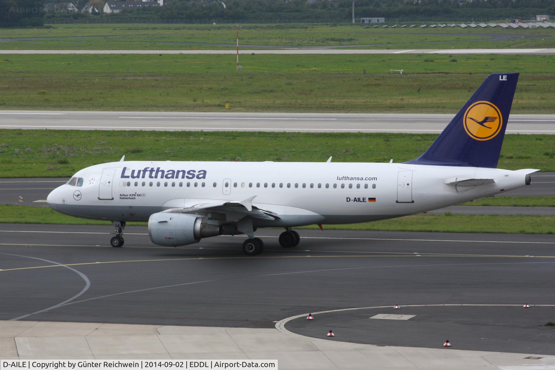D-AILE, 1996 Airbus A319-114 C/N 627, taxiing