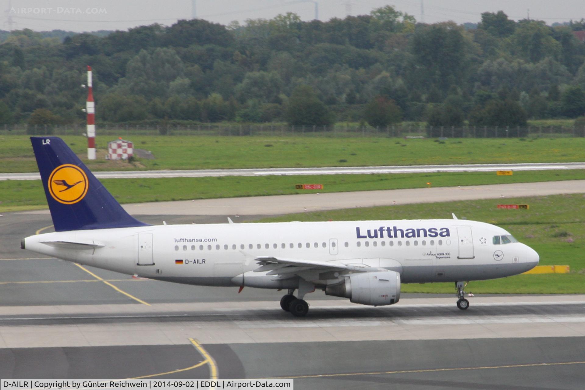 D-AILR, 1997 Airbus A319-114 C/N 723, Departing