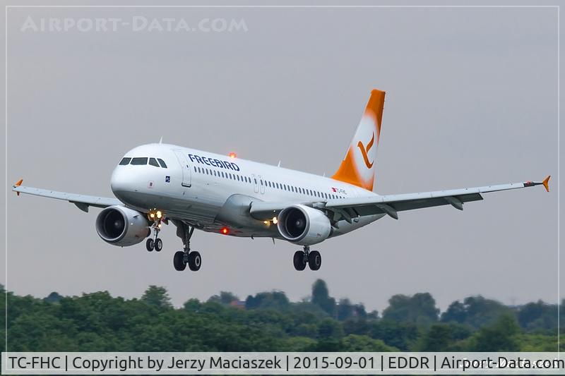 TC-FHC, 2009 Airbus A320-214 C/N 3852, Airbus A320-214