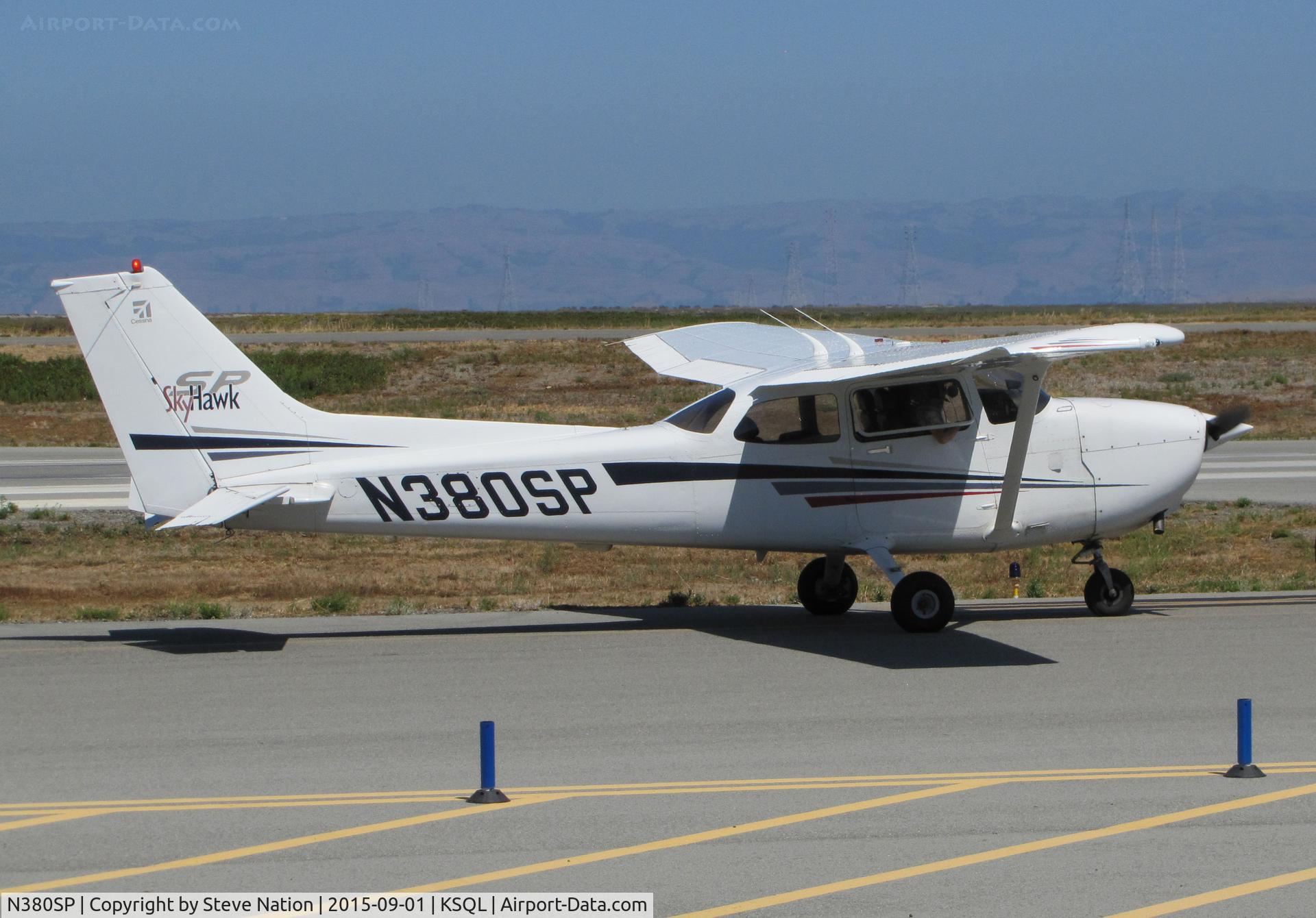 N380SP, 2001 Cessna 172S C/N 172S8774, 2001 Cessna 172S taxiing @ San Carlos Airport, CA
