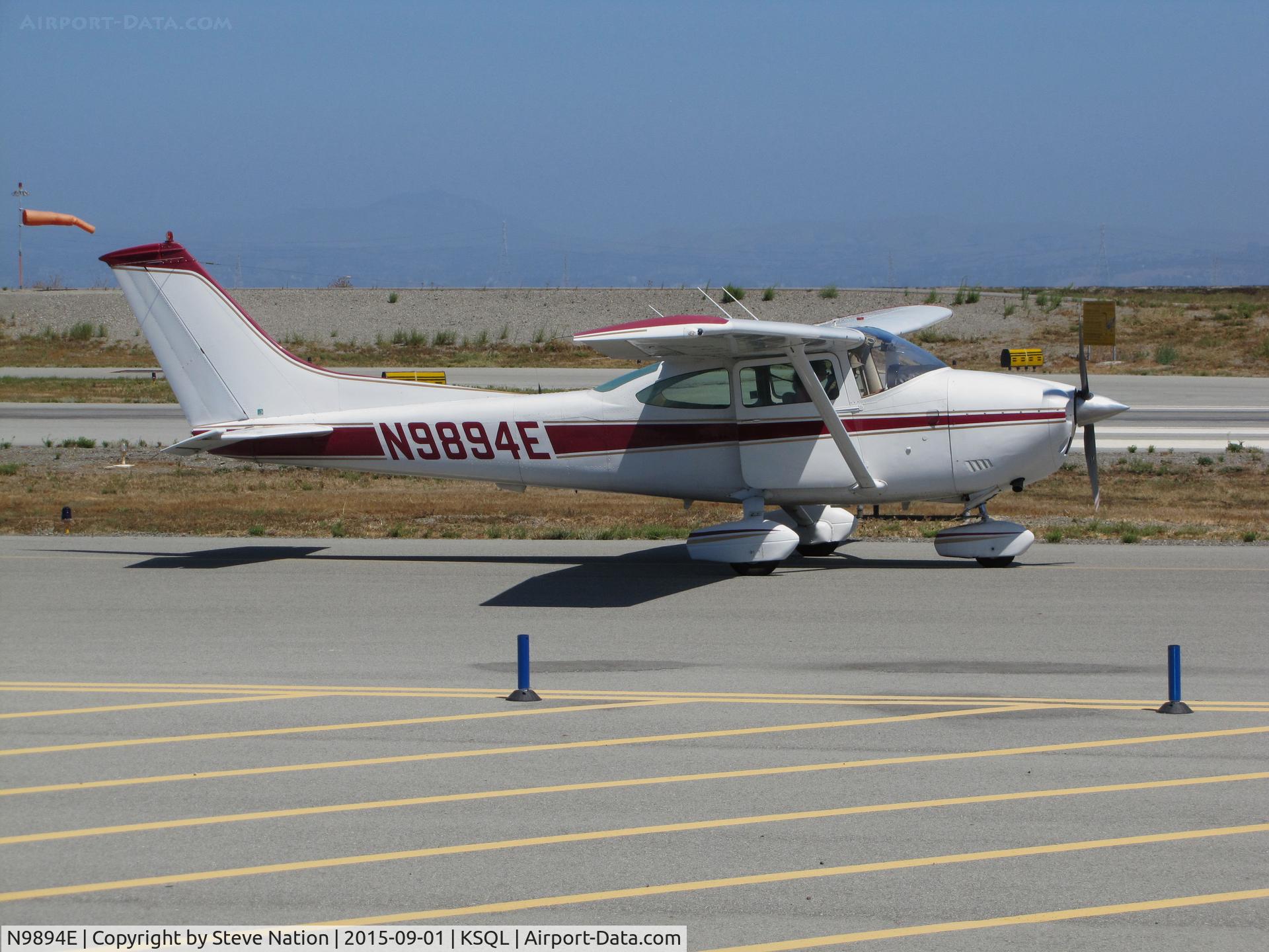 N9894E, 1975 Cessna 182P Skylane C/N 18263955, 1975 Cessna 182P taxiing @ San Carlos Airport, CA