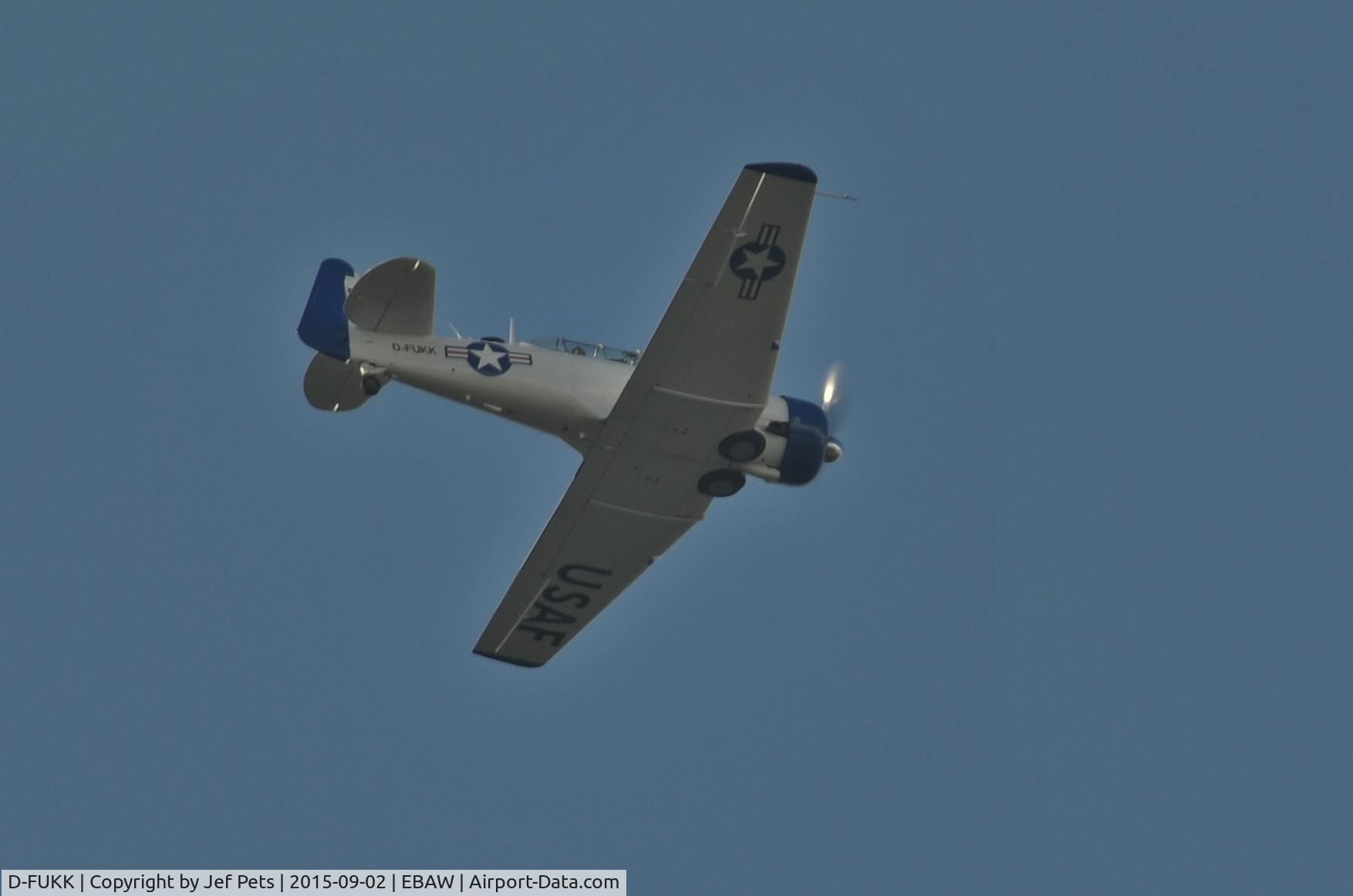 D-FUKK, Canadian Car & Foundry T-6 Harvard Mk4 C/N CCF4-046, Crossed the field @ EBAW today 02/09/2015 app 09.45 hr.