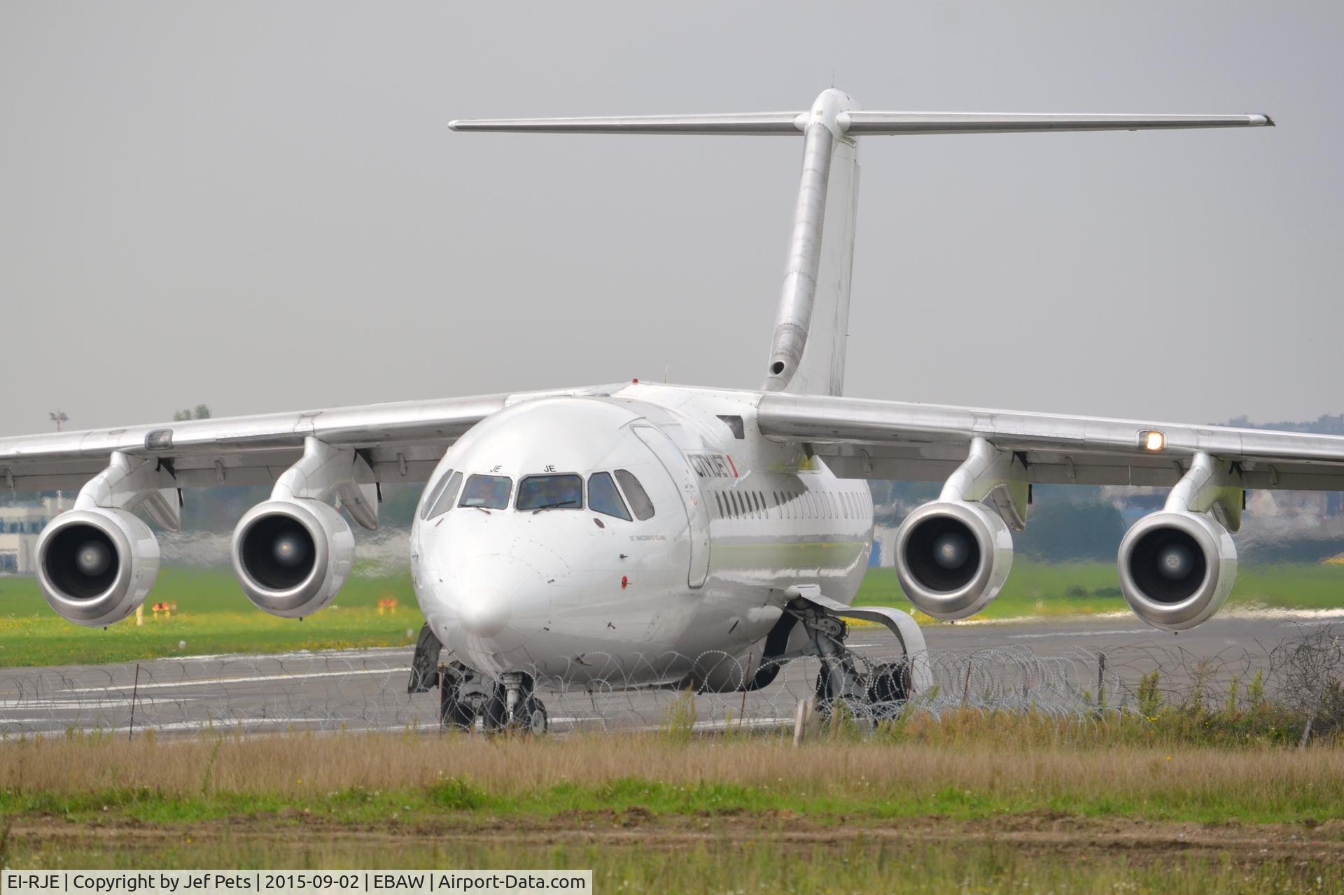 EI-RJE, 1998 BAE Systems Avro 146-RJ85 C/N E.2335, Backtrack 29 for Line Up and Wait to depart.