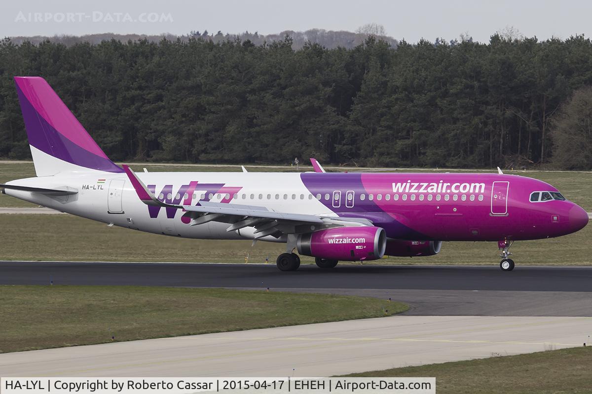 HA-LYL, 2015 Airbus A320-232 C/N 6489, Eindhoven