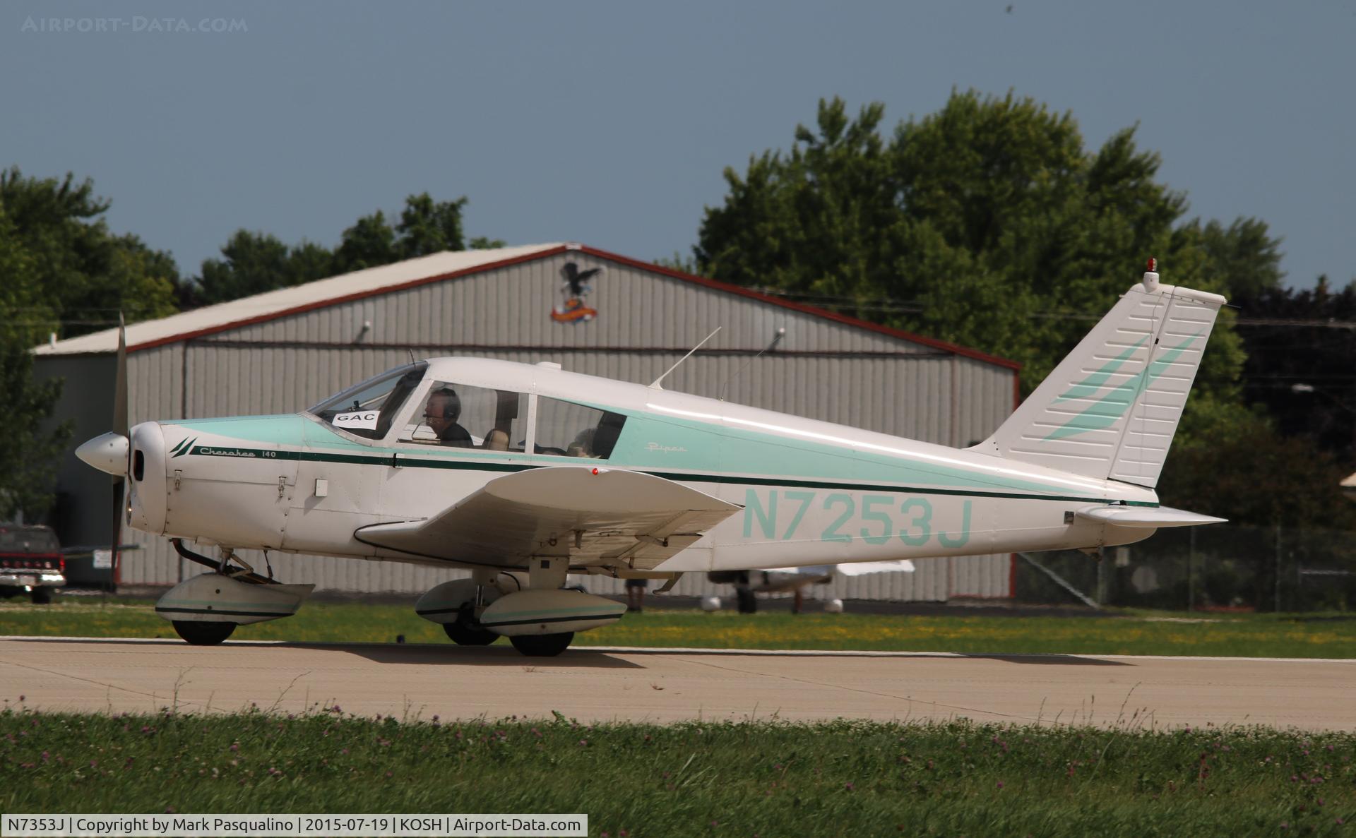 N7353J, 1968 Piper PA-28-140 C/N 28-24704, Piper PA-28-140