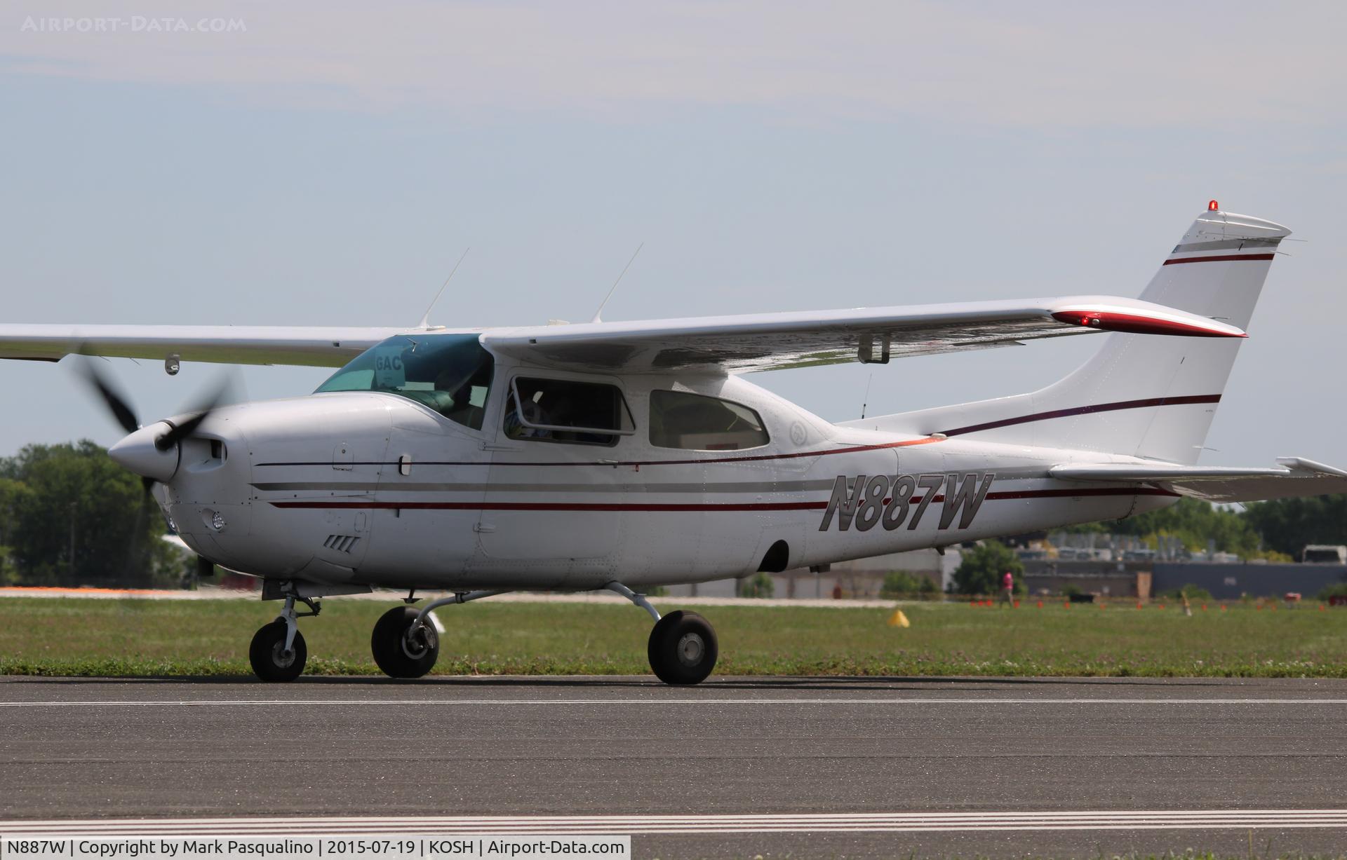 N887W, 1975 Cessna T210L Turbo Centurion C/N 21060976, Cessna T210L