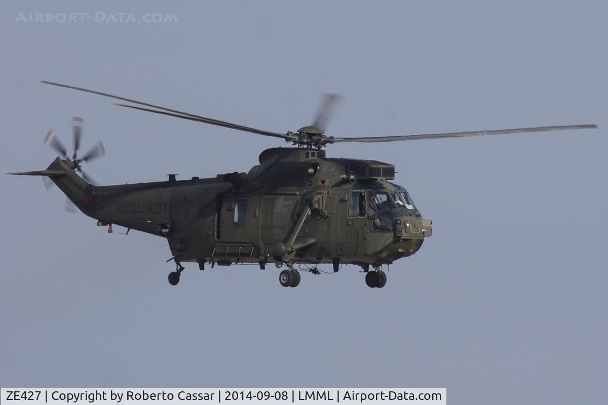 ZE427, 1985 Westland Sea King HC.4 C/N WA954, Runway 23