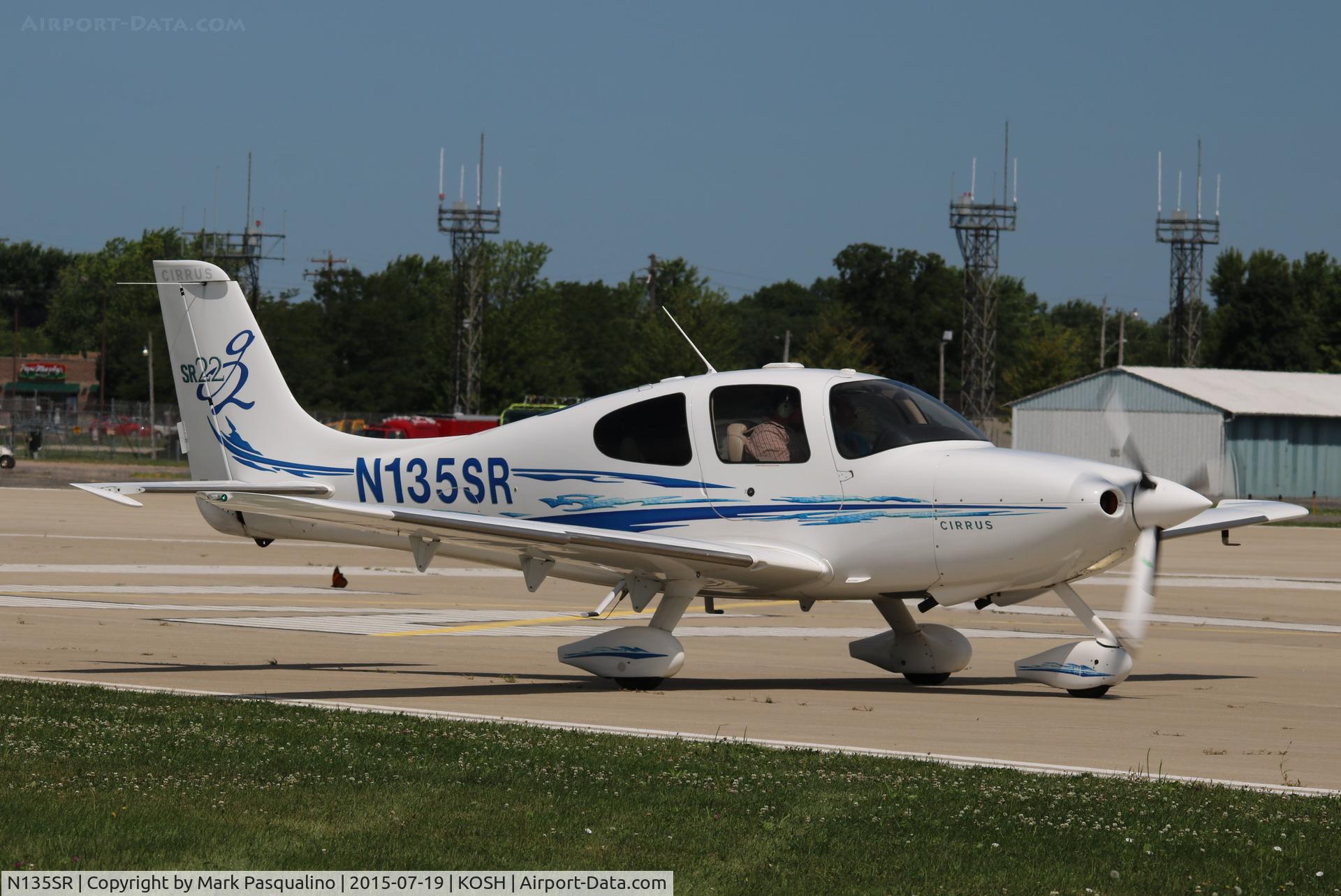 N135SR, 2006 Cirrus SR22 G2 C/N 1898, Cirrus SR22