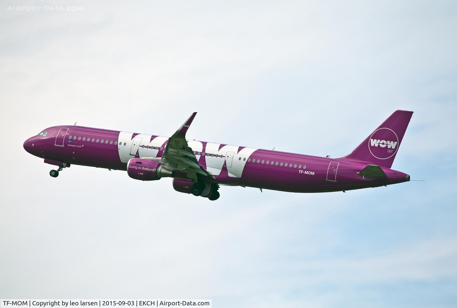 TF-MOM, 2014 Airbus A321-211 C/N 6210, Copenhagen 3.9.15