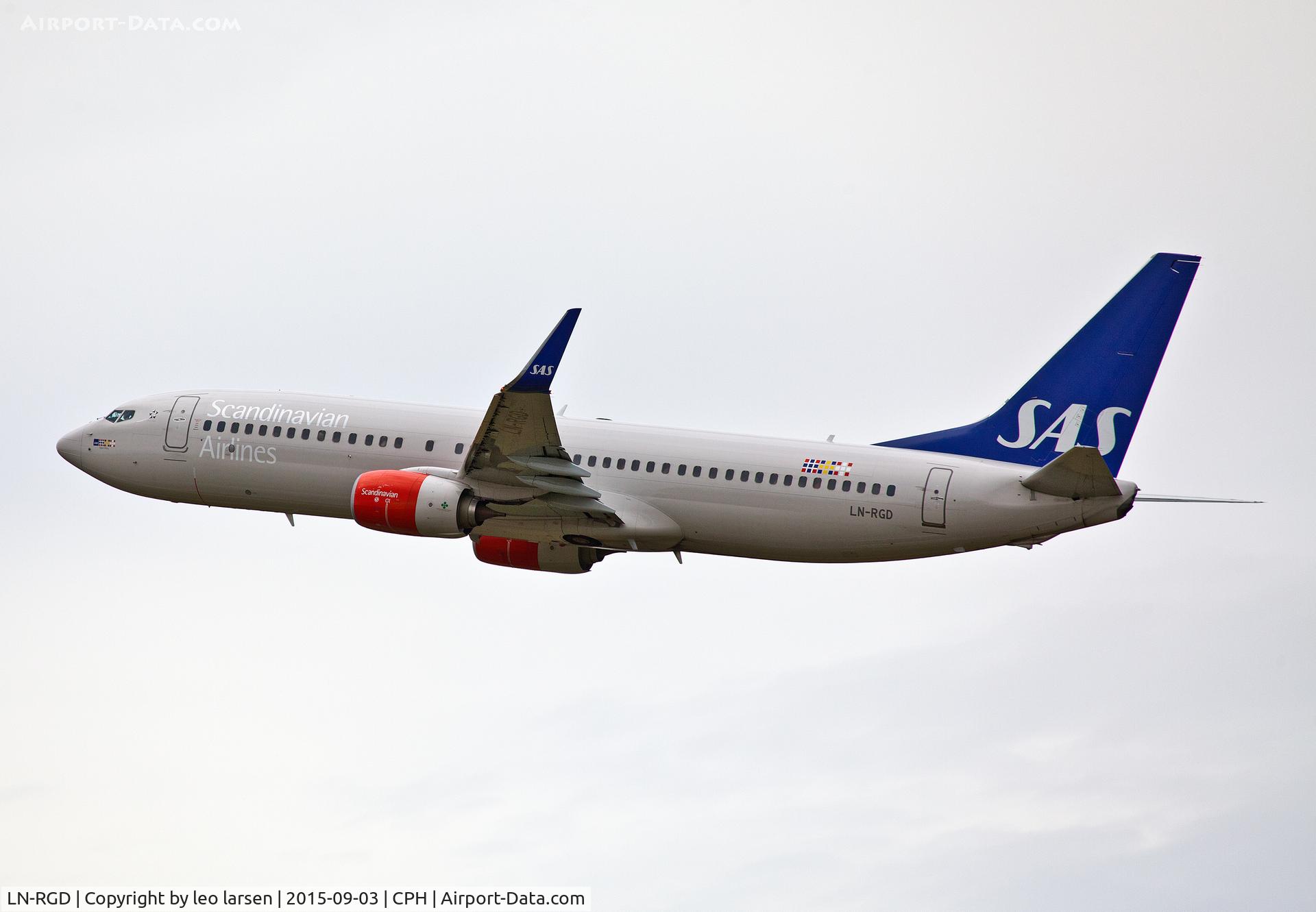LN-RGD, 2013 Boeing 737-86N C/N 41258, Copenhagen 3.9.15