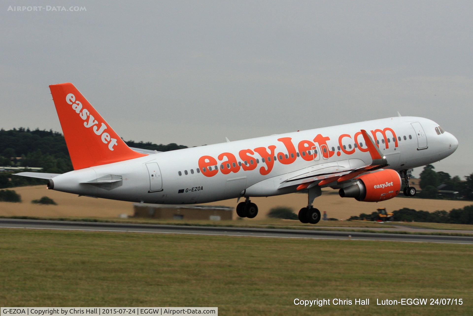 G-EZOA, 2014 Airbus A320-214 C/N 6412, easyJet