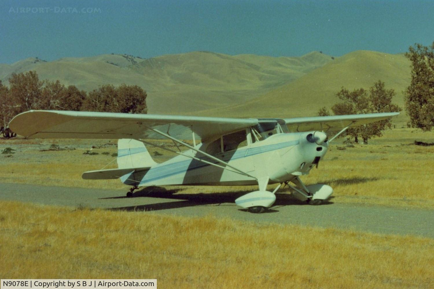 N9078E, 1946 Aeronca 11AC Chief C/N 11AC-710, 78E in the country.