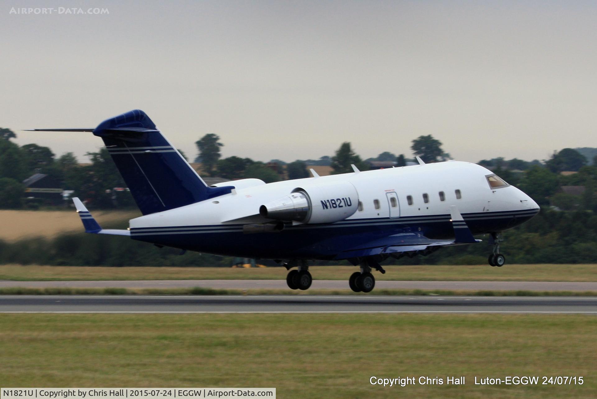 N1821U, 2001 Bombardier Challenger 604 (CL-600-2B16) C/N 5506, departing from Luton