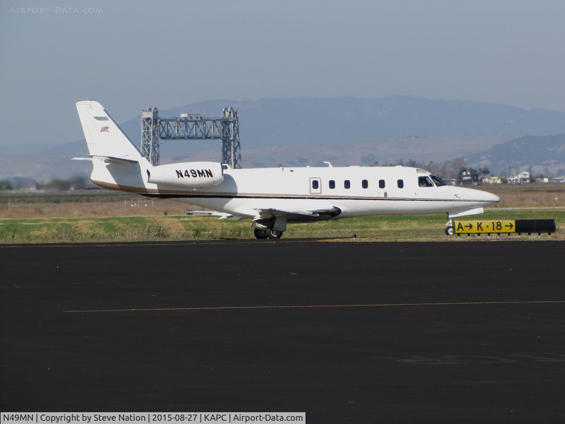 N49MN, 1986 Israel Aircraft Industries IAI-1125 Westwind Astra C/N 019, Locally-based IAI 1125 Westwind Astra taxiing @ Napa County Regional Airport, CA with iconic Napa River RR Bridge in background