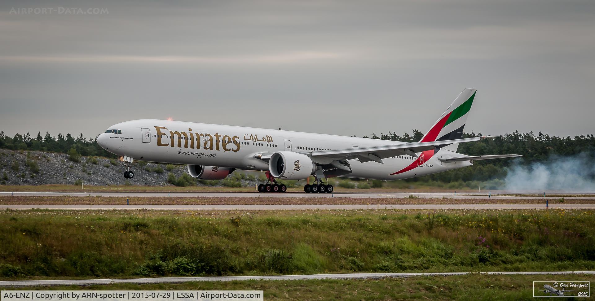 A6-ENZ, 2015 Boeing 777-31H/ER C/N 42319, Landing on rwy 01R