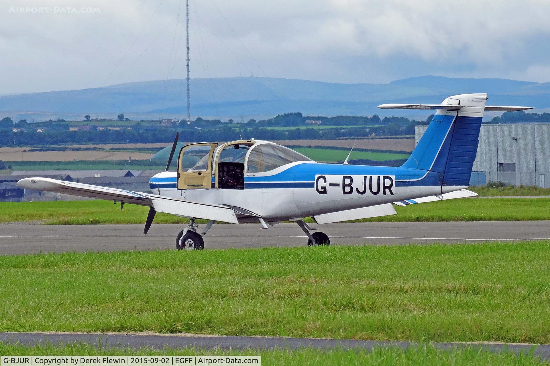 G-BJUR, 1979 Piper PA-38-112 Tomahawk Tomahawk C/N 38-79A0915, Tomahawk, resident, seen prior departing on local sortie.